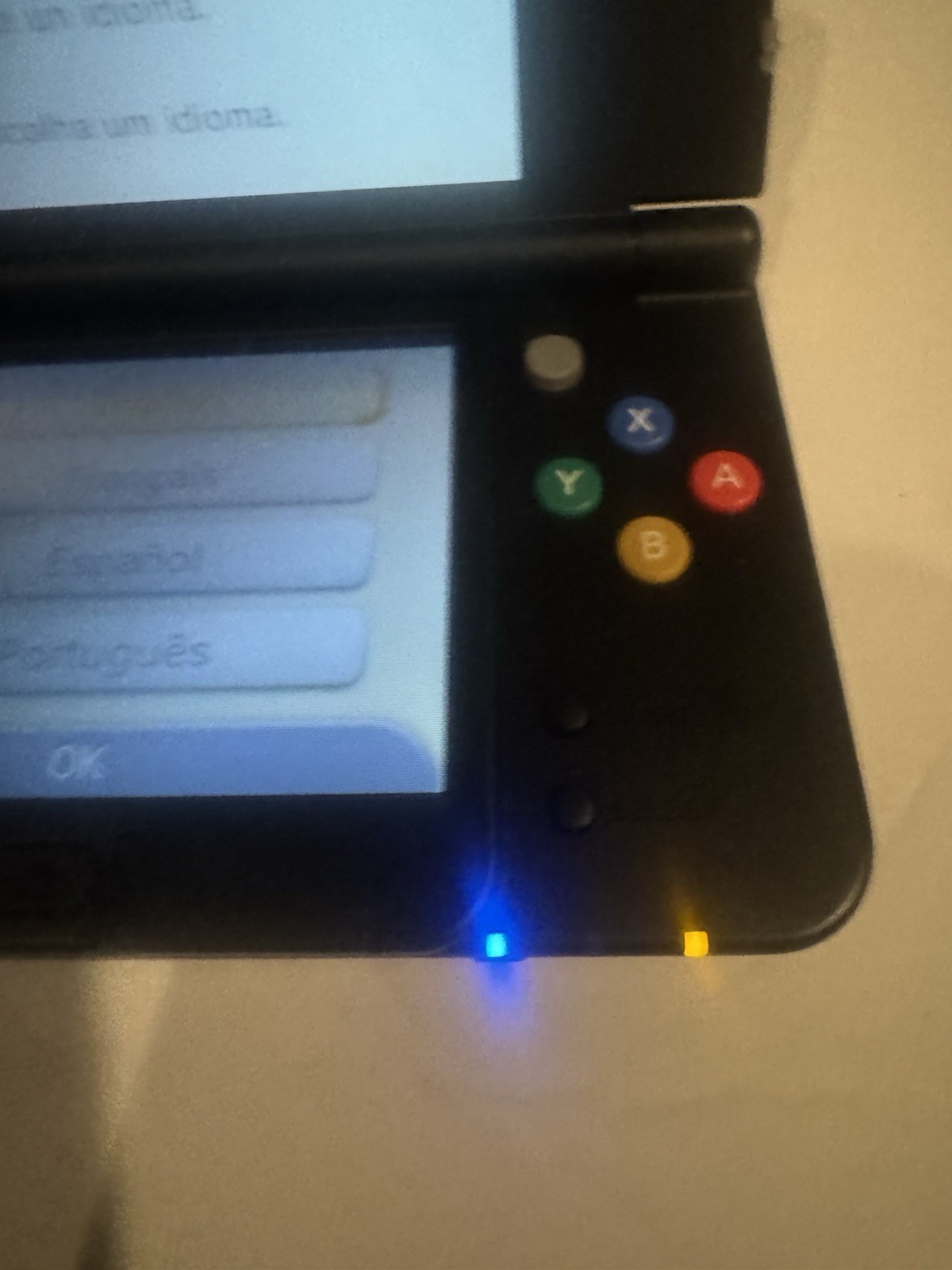 Nintendo 3DS – Original Super Mario Edition (Black Friday) w/charger