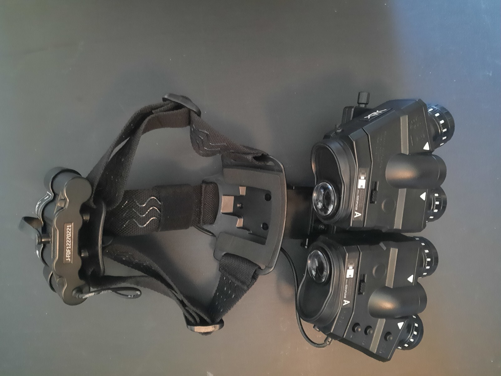 CALL OF DUTY MODERN WARFARE PS4 Xbox DARK EDITION NIGHT VISION GOGGLE With Stand