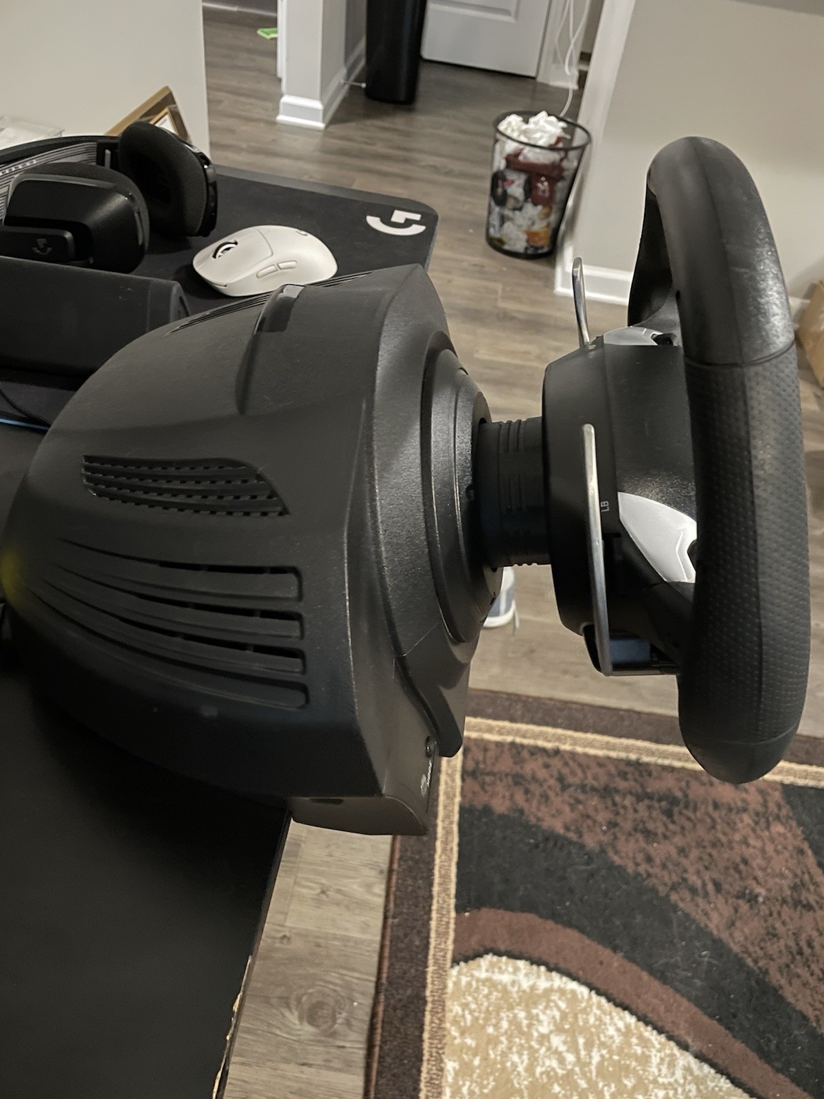 Thrustmaster TX Racing Wheel Ferrari 458 Italia Edition- Xbox & PC