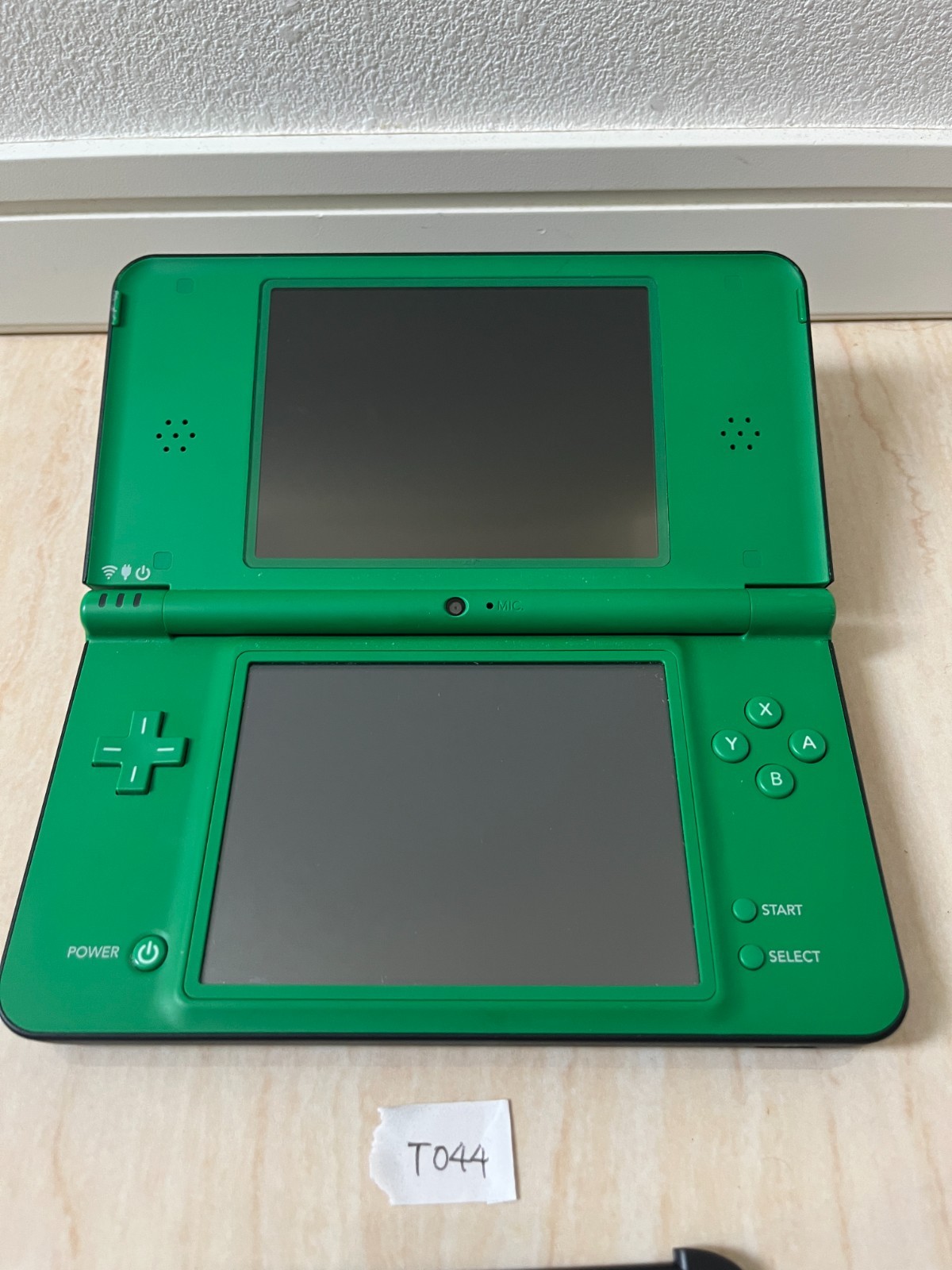 Nintendo DSi LL XL DS Green Console Japan Tested NTSC-J Used