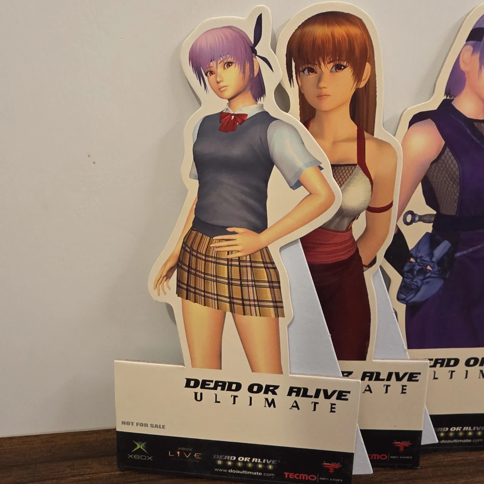 Dead Or Alive Ultimate Xbox Live Original Counter Standee Girls 8x Complete set