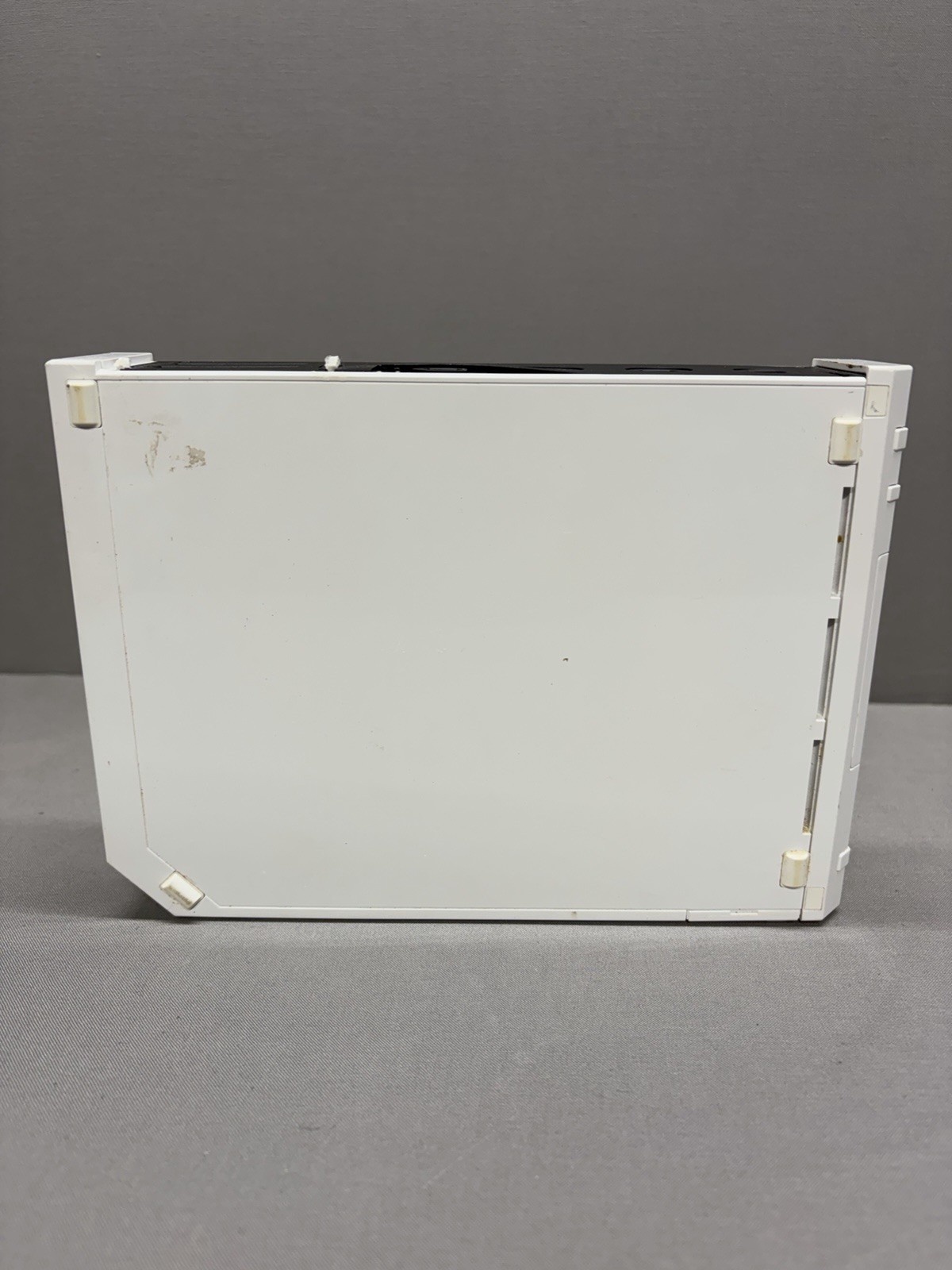 Nintendo Wii RVL-001 512 MB Home Console – White/ For Parts