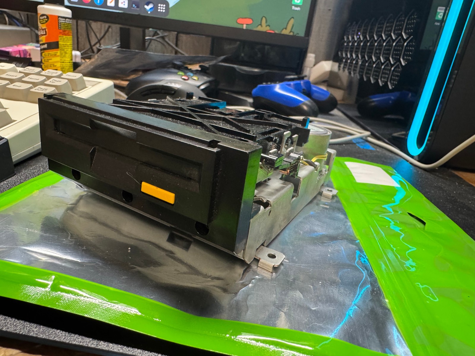 Sharp Twin Famicom Disk Drive – FDS – Famicom Disk System