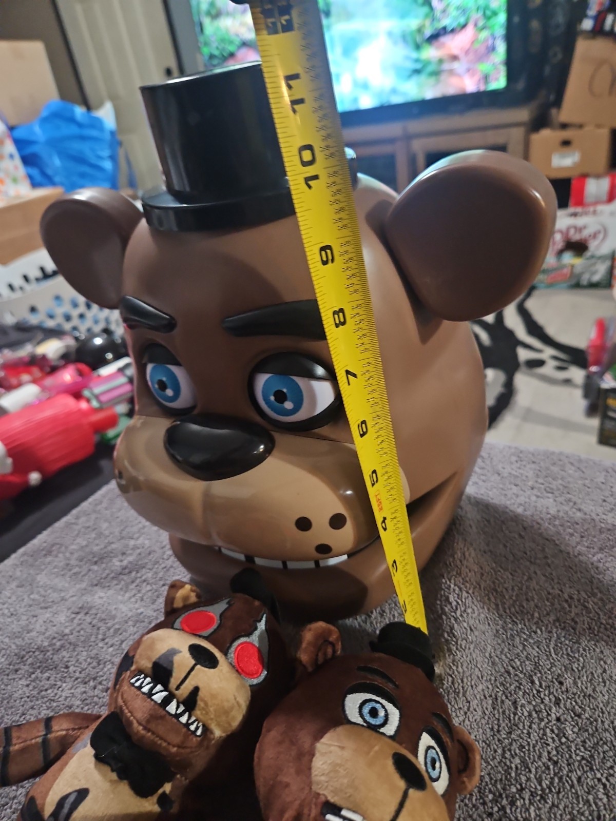 Five Nights At Freddy’s 10th Anniversary Animatronic Talking Freddy Head WORKS