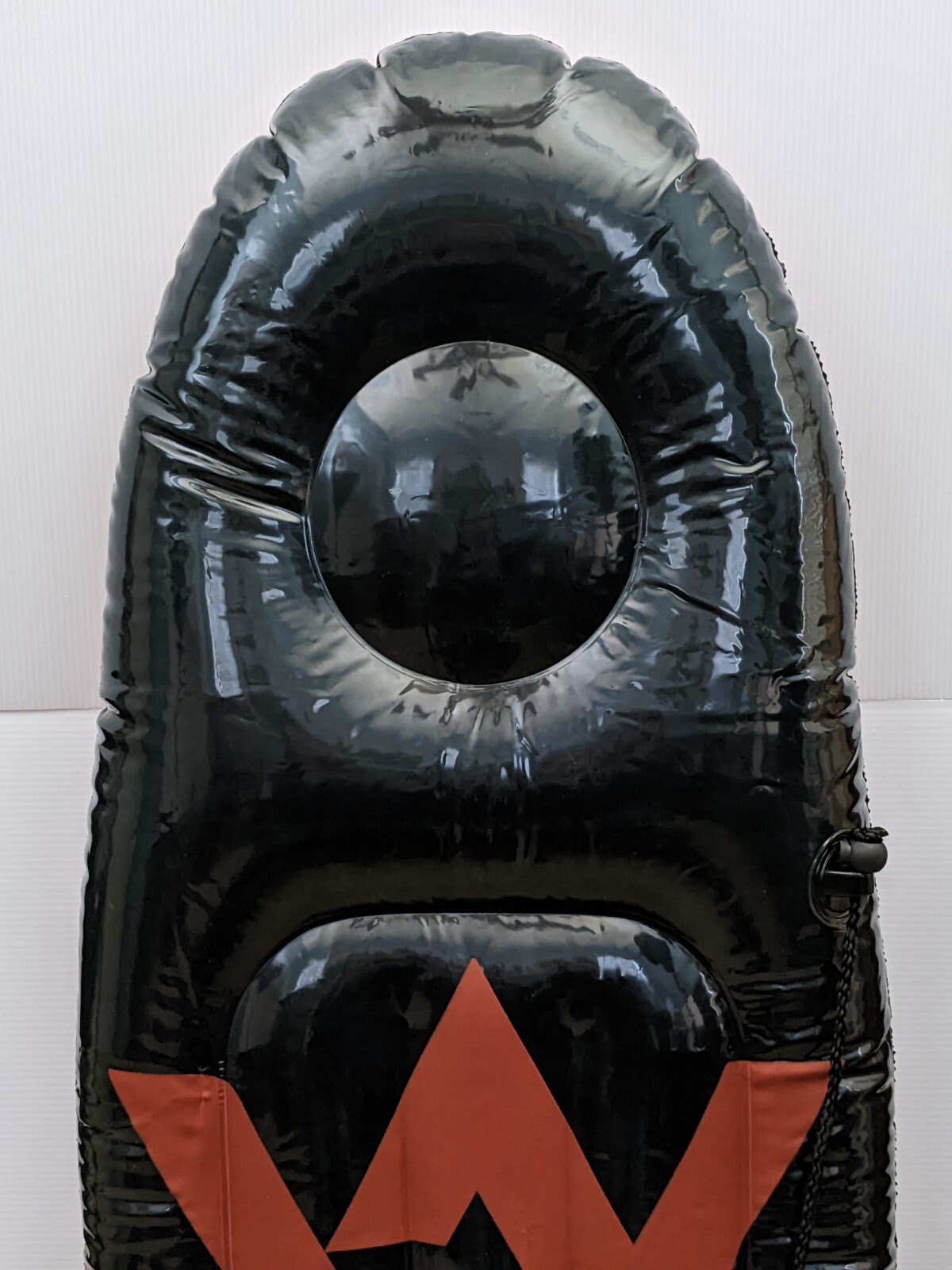 Webzen E3 2006: Pair of Promo Pool Inflatable Single Person Rafts With Strap