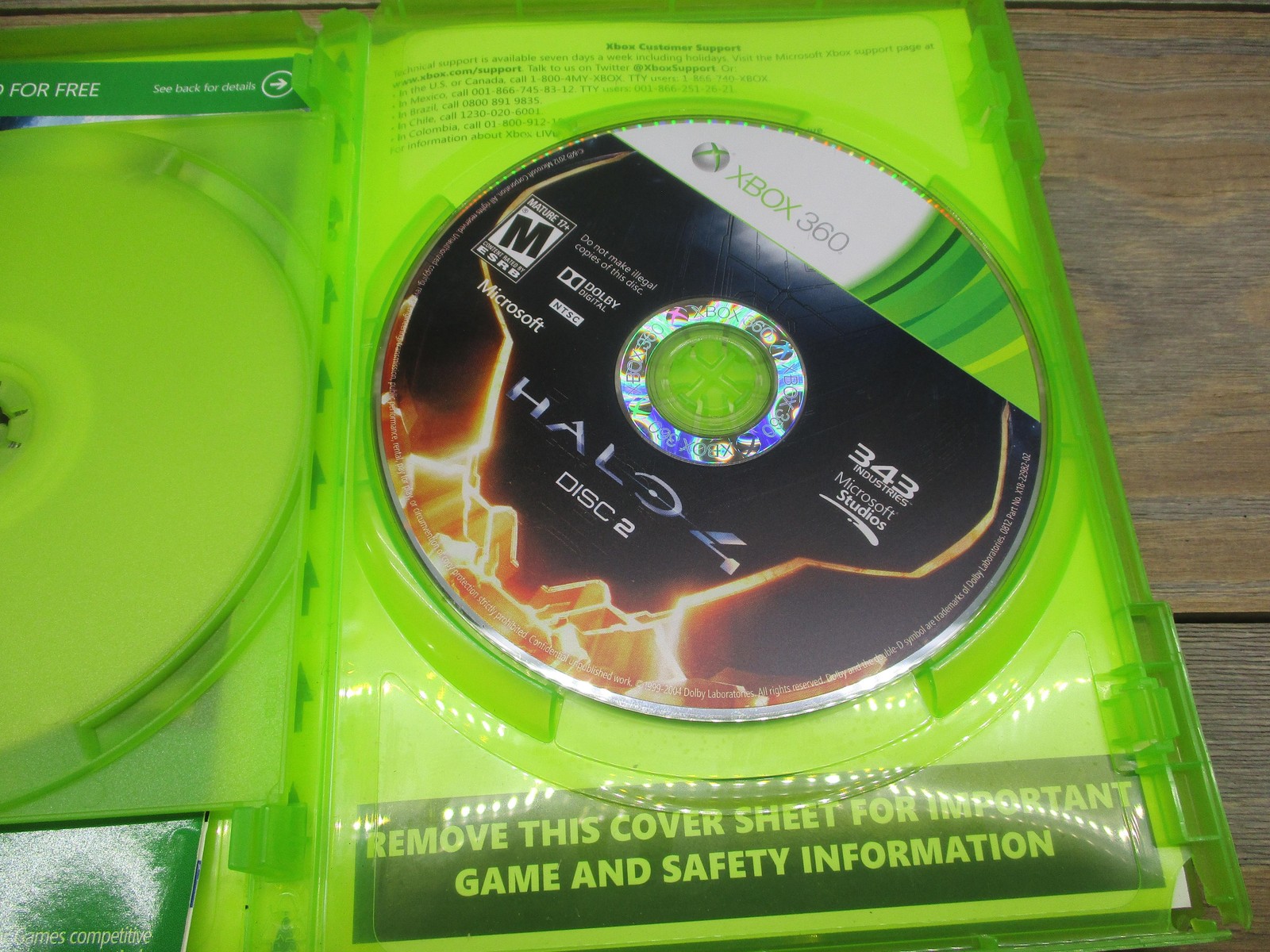 Halo 4 Xbox 360 Video Game Complete Case 2 Discs Manual 343 Industries Tested