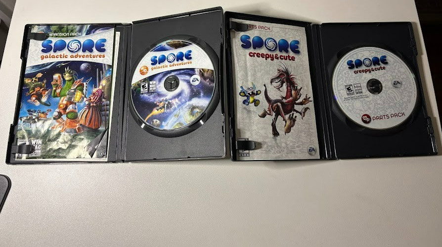 Spore: Galactic Adventures + Creepy & Cute Expansion packs (Windows/Mac, 2009)