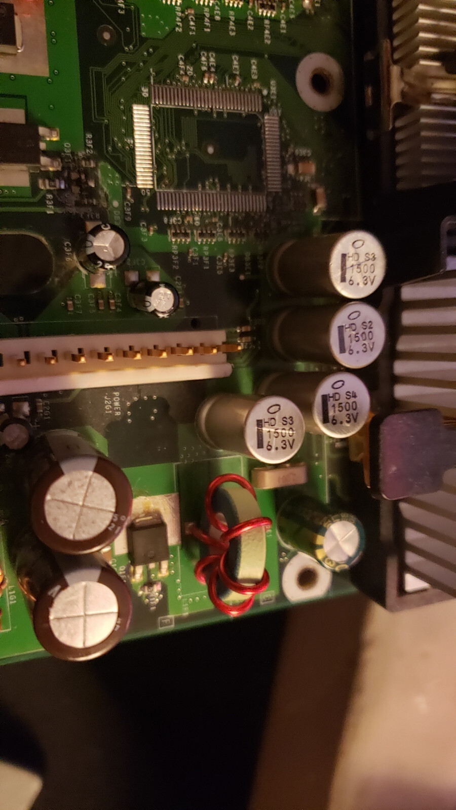 Original Xbox CPU Capacitor Kit/Clock cap for ALL Motherboards (Japan/US Caps)