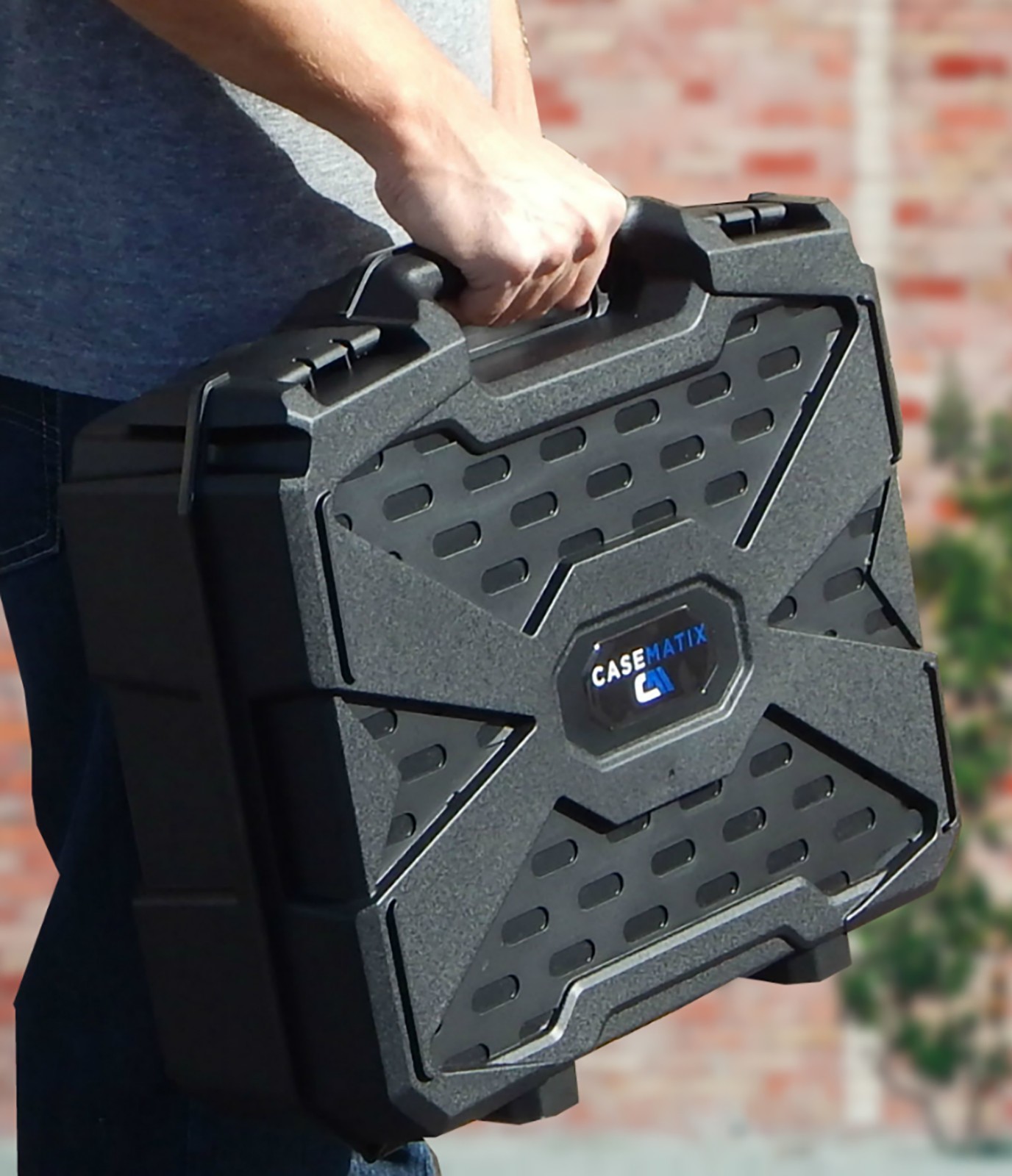 CASEMATIX Travel Case Fits Playstation 4 PS4 Slim Console, Controllers, Games