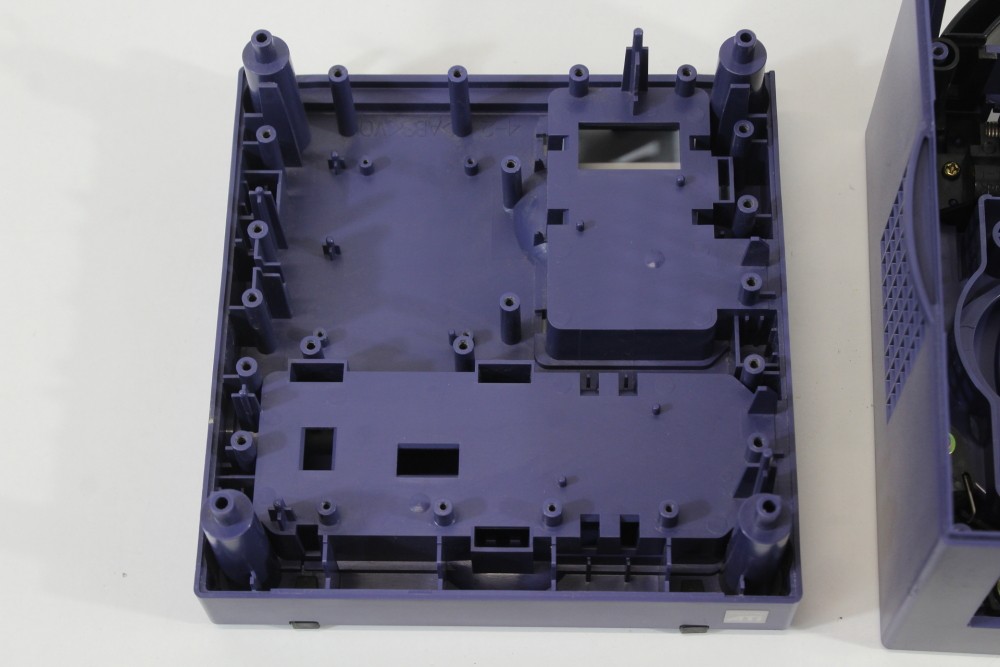Nintendo GameCube OEM Replacement Console Shell Purple DOL-001 Cos.Damage #1