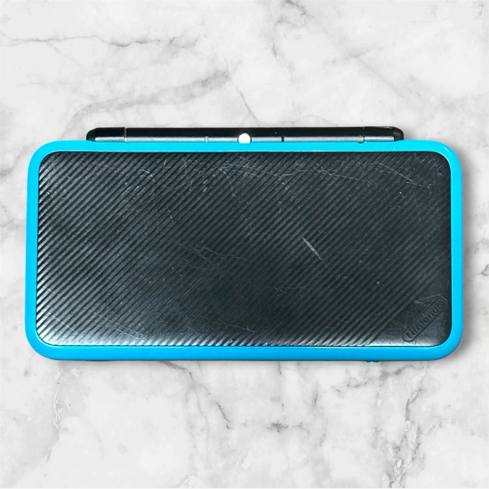 Nintendo 2DS XL Handheld System Turquoise Blue/Black
