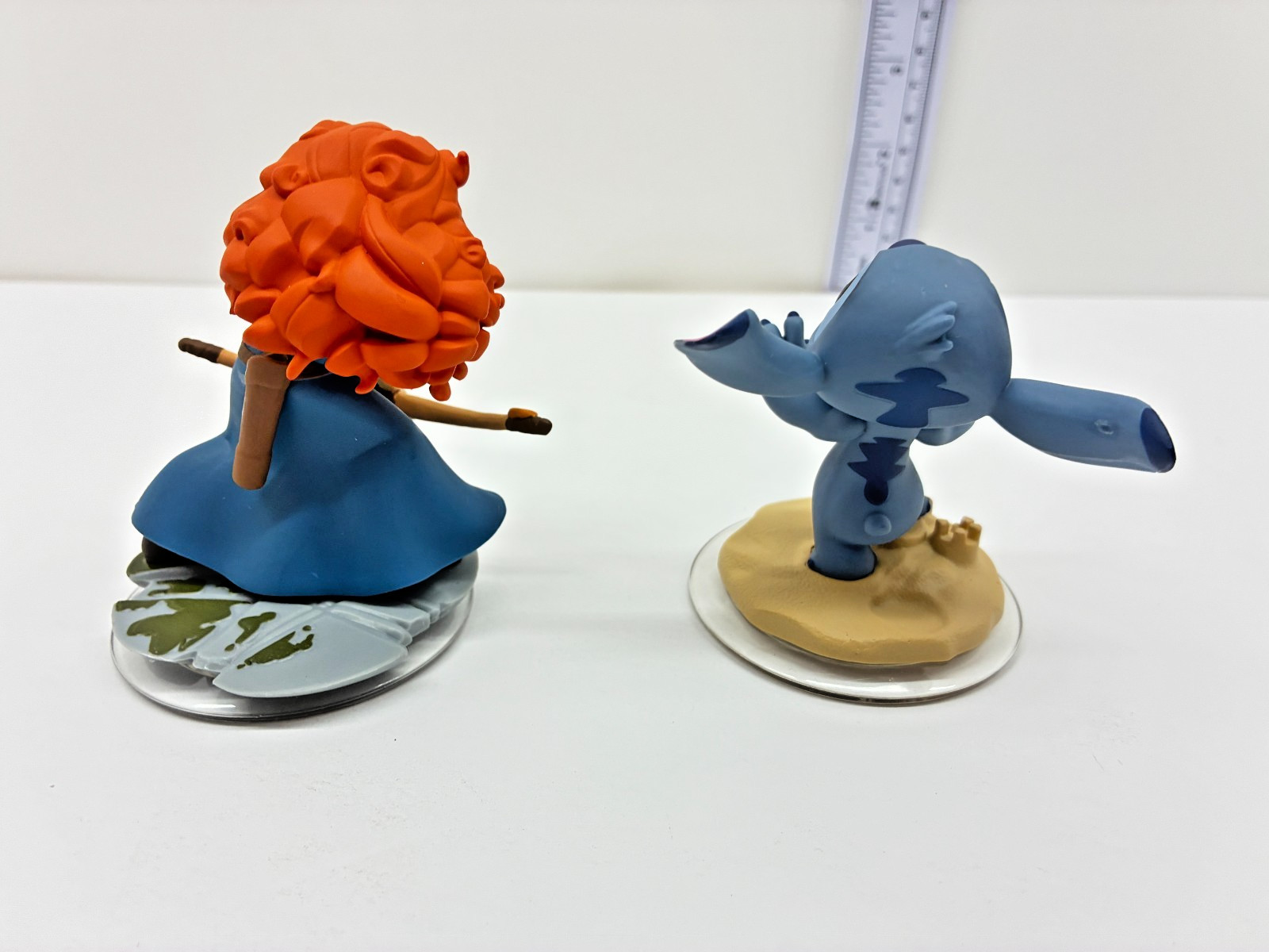 Disney Infinity Figures 2.0 Stitch/Merida *POWER DISCS/POSTER & FREE SHIPPING*
