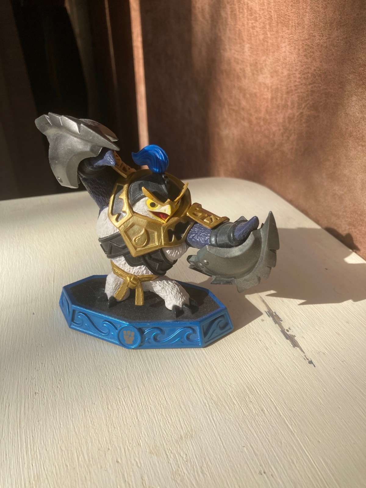 Skylanders lot of 24 plus 8 keys including Enigma, Knightlight, and Knightmare