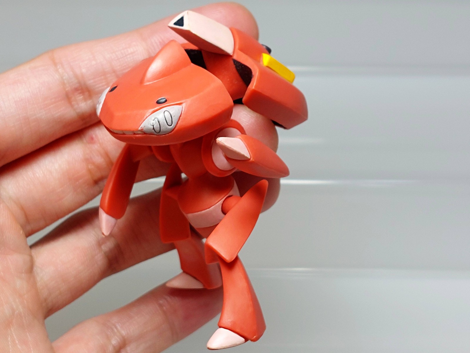 Shiny Red Genesect Pokemon Moncolle Monster Collection Figure Tomy E01 2.4in