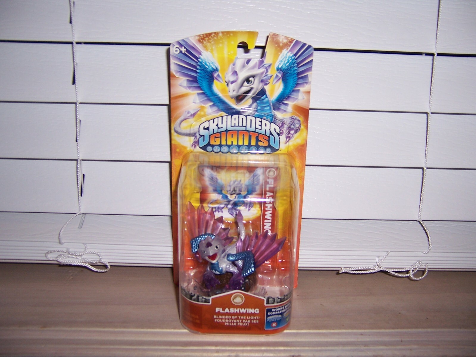 Skylanders Giants FLASHWING New In Loose Packaging
