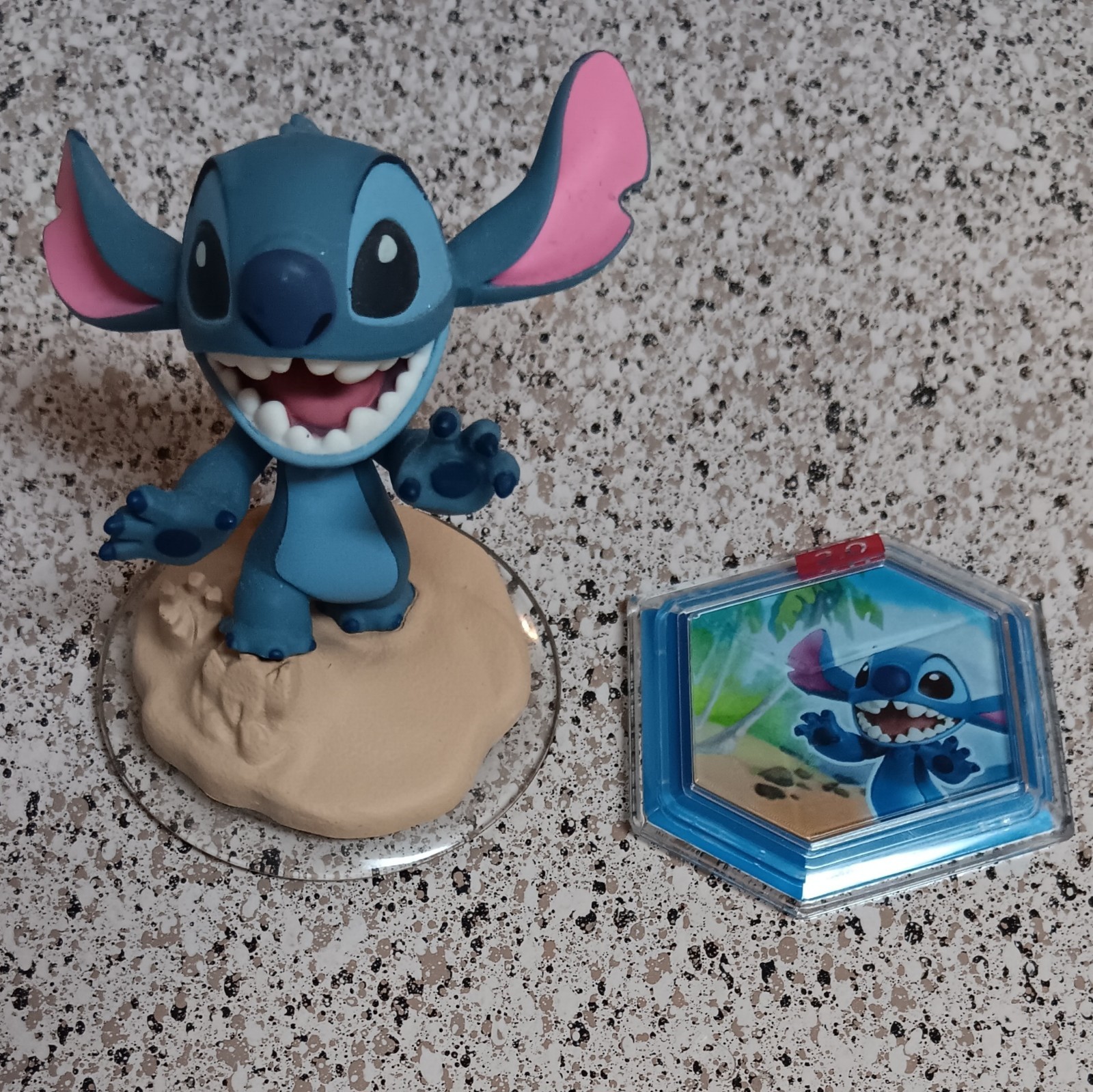 Disney Infinity 2.0 “Lilo & Stitch” (INF-1000118) Stitch Figure & Power Disc