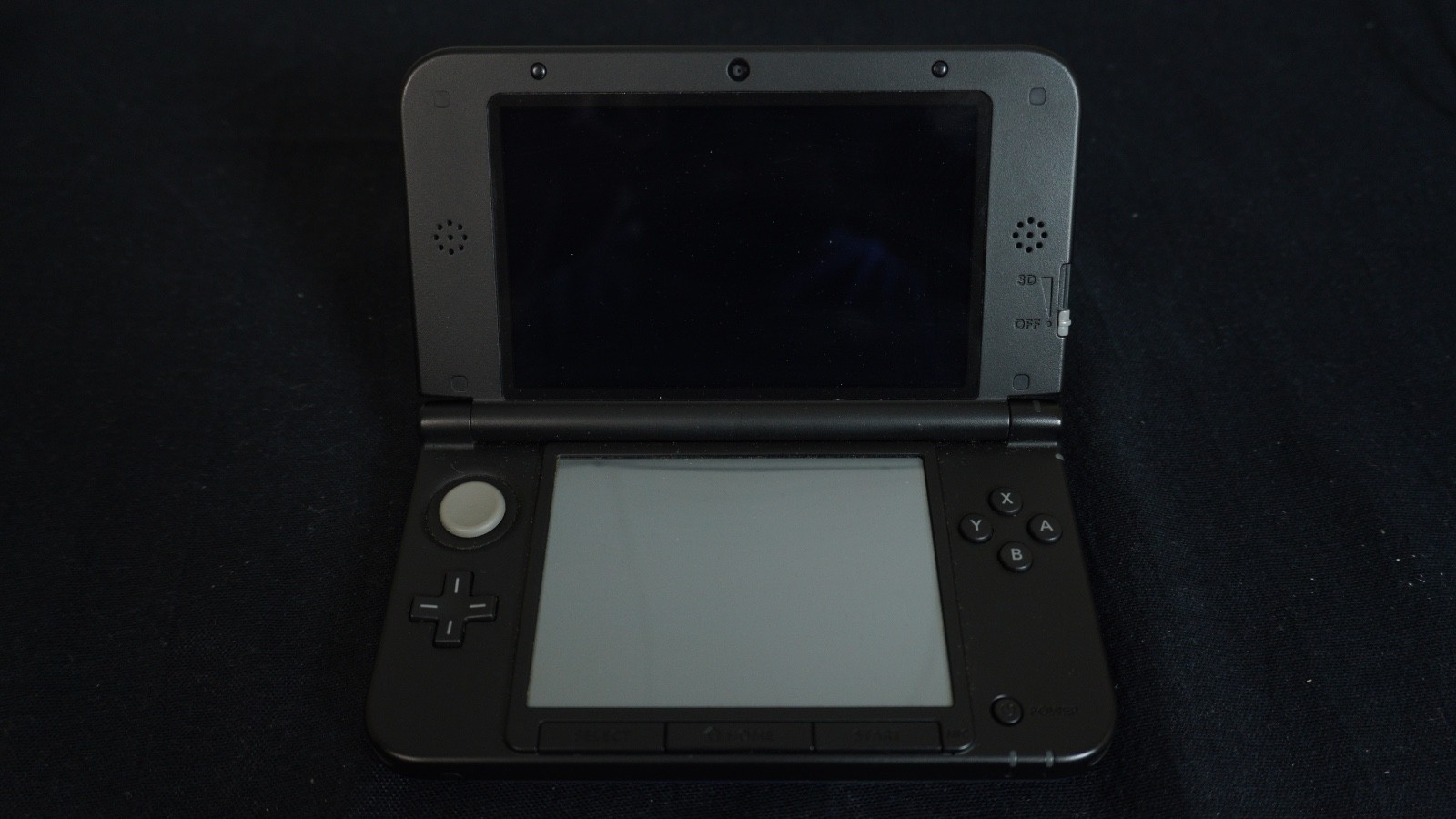 Nintendo 3DS XL – Blue (Console, Charger + 2 Game Bundle), Tested and Working