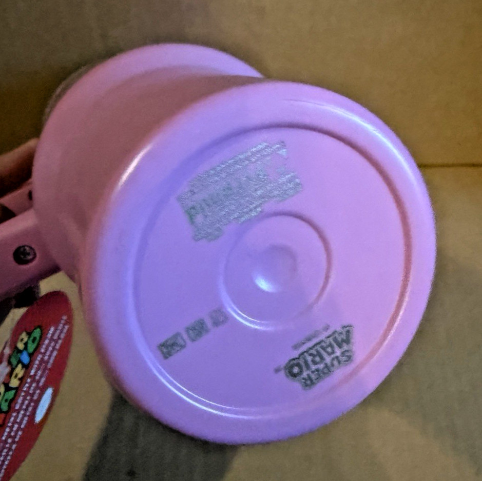 NEW Nintendo Super Mario Princess Peach Pink 40oz Tumbler