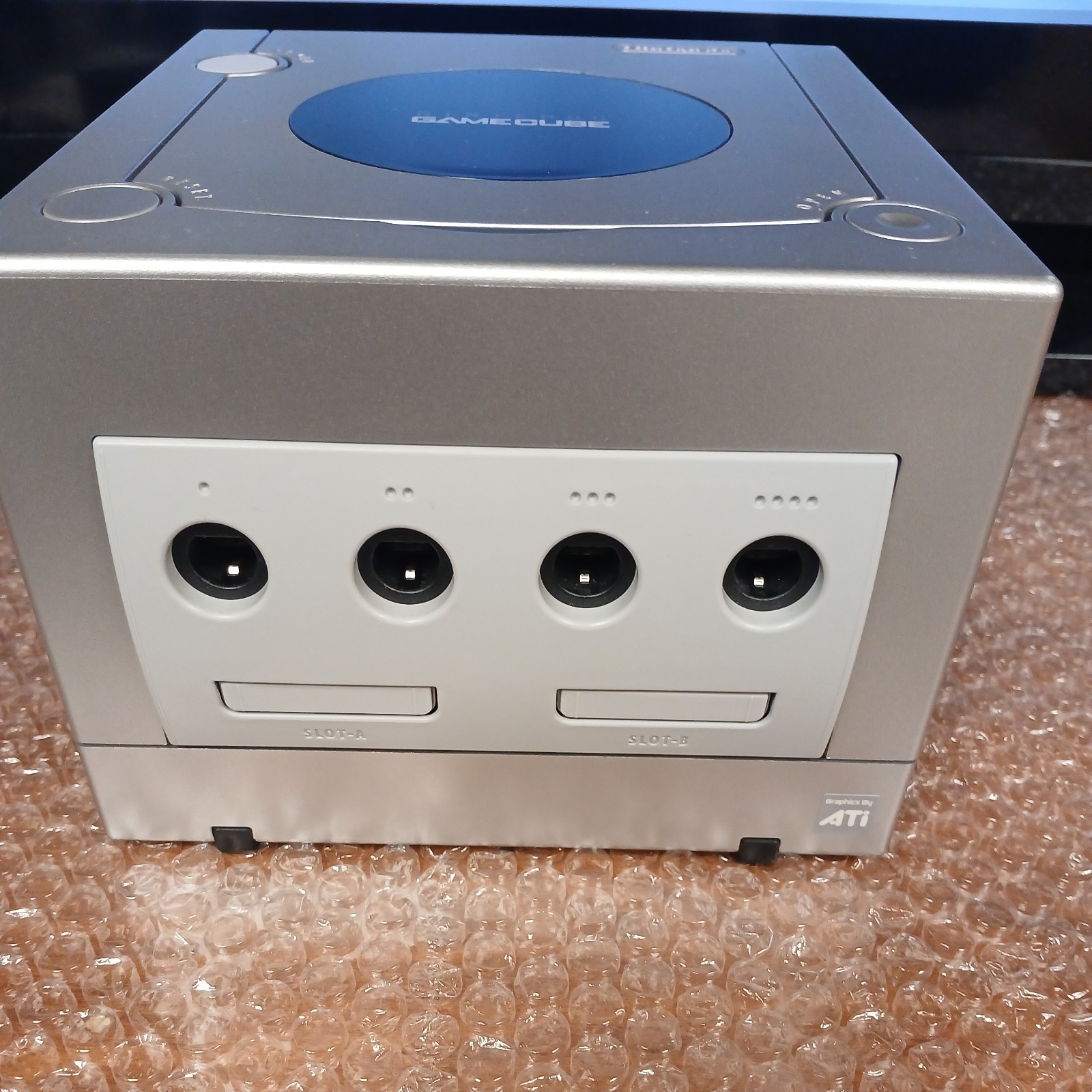 Nintendo GameCube System DOL-001 Silver Tested, Wavebird, OEM Cords. Tested