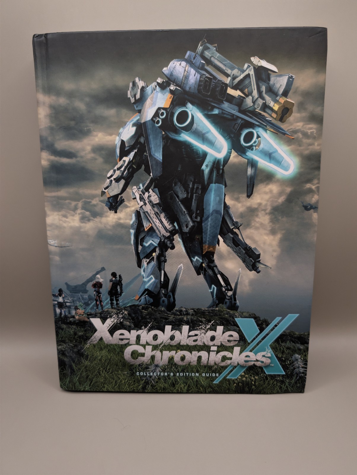 Xenoblade Chronicles X Collector’s Edition Strategy Guide