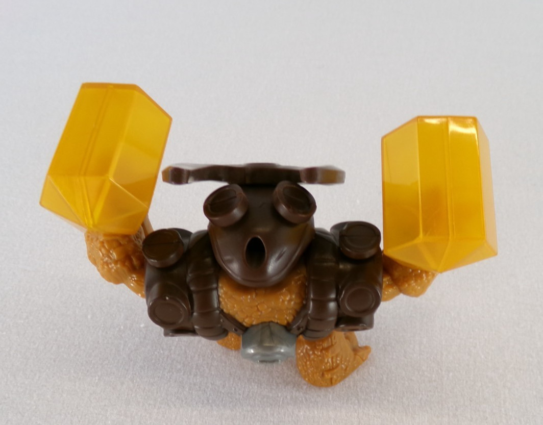 MCDONALD’S SKYLANDERS TRAP TEAM WALLOP TRAP MASTER FIGURE 2015 WORKS – EUC