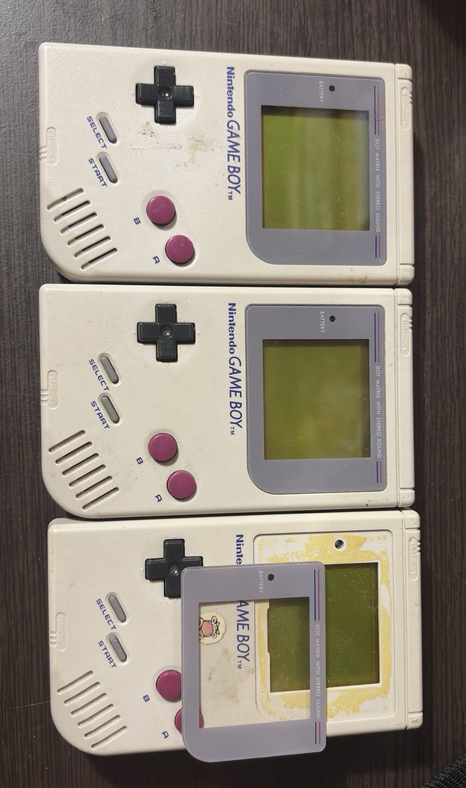 Lot Of three Original Nintendo Gameboys With Nearly 20 Games.