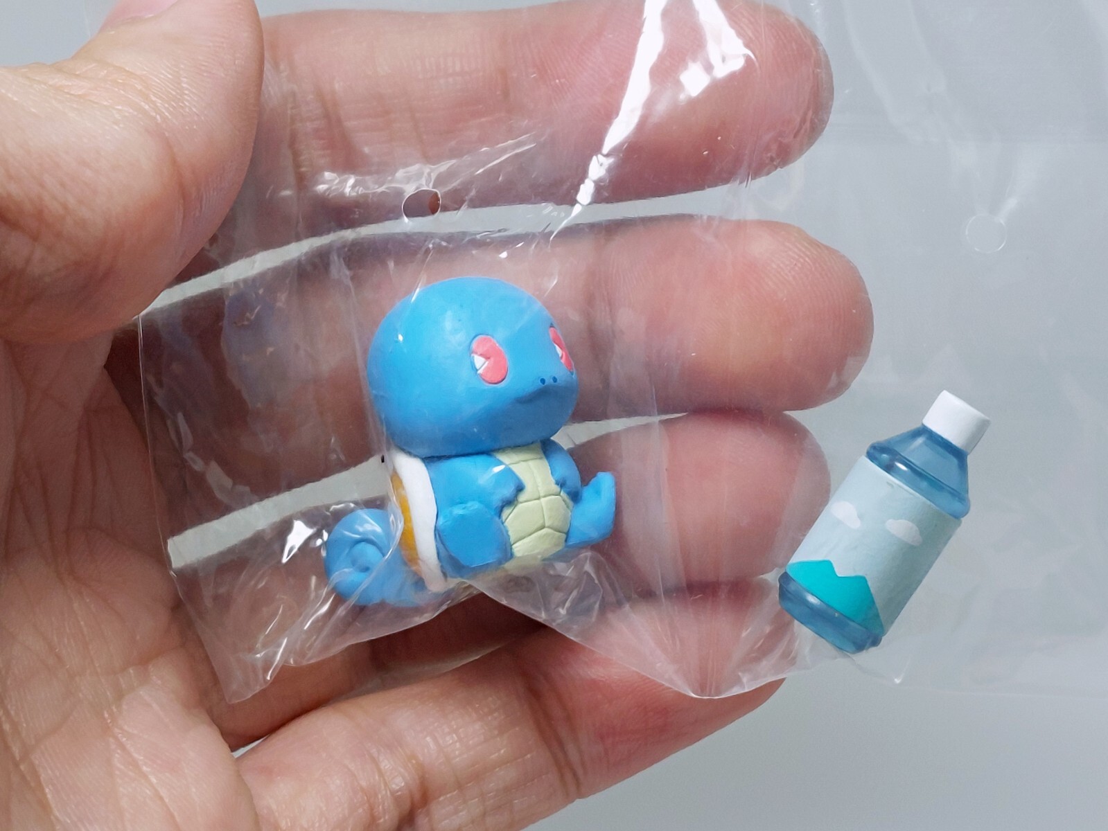 Pokemon Center Japan 2019 Figure Collection Oishii Mizu Squirtle New 0.8in