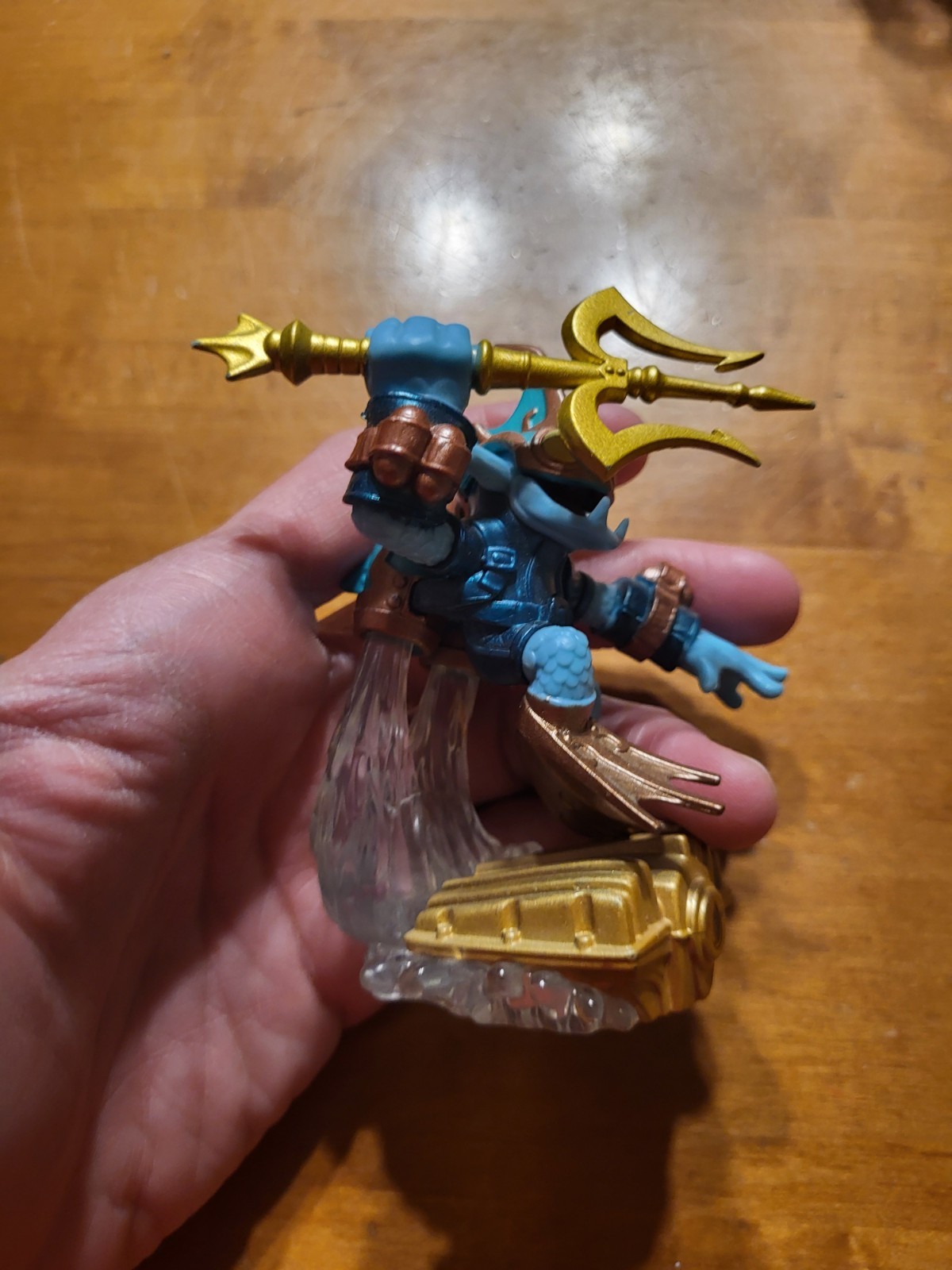 Activision Skylanders Superchargers DEEP DIVE GILL GRUNT Figure CLEAR WATER READ