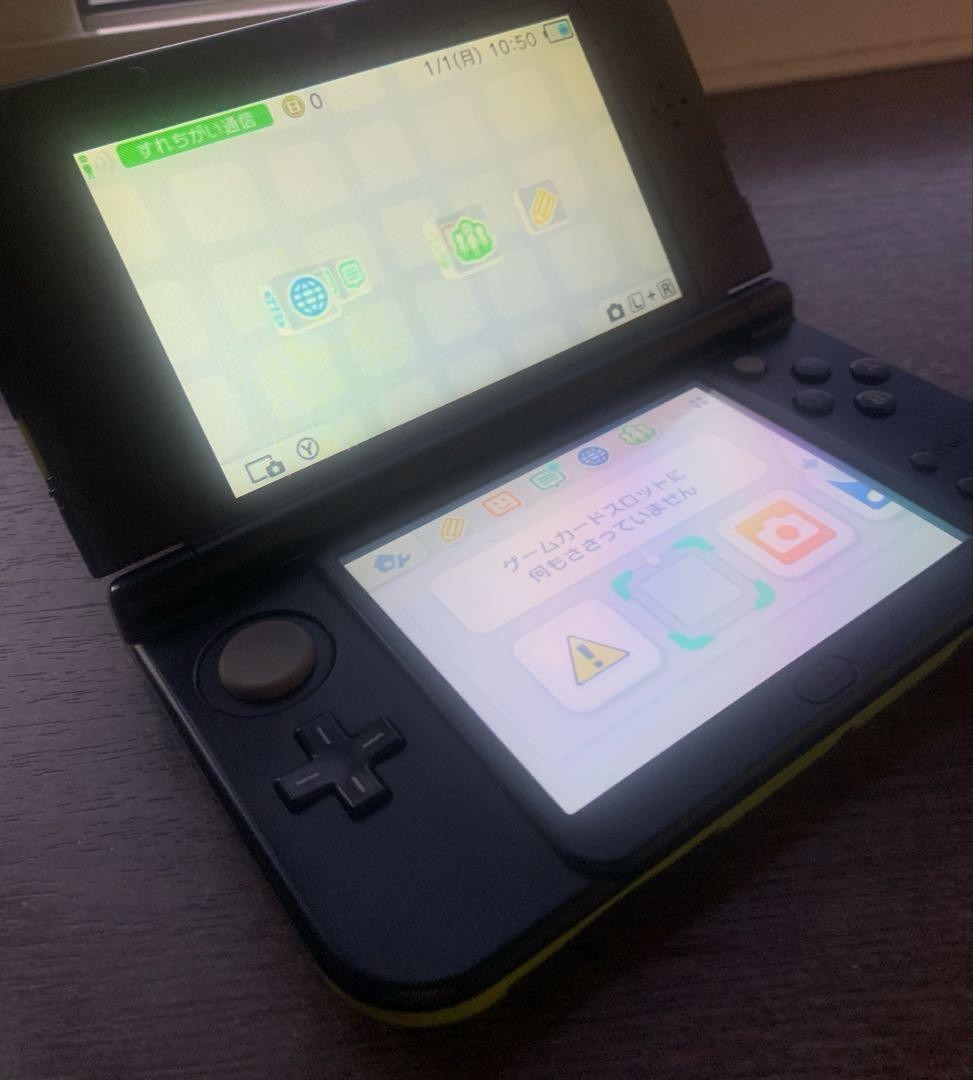Tested and Working Nintendo New 3DSLL Lime Green Console with charger