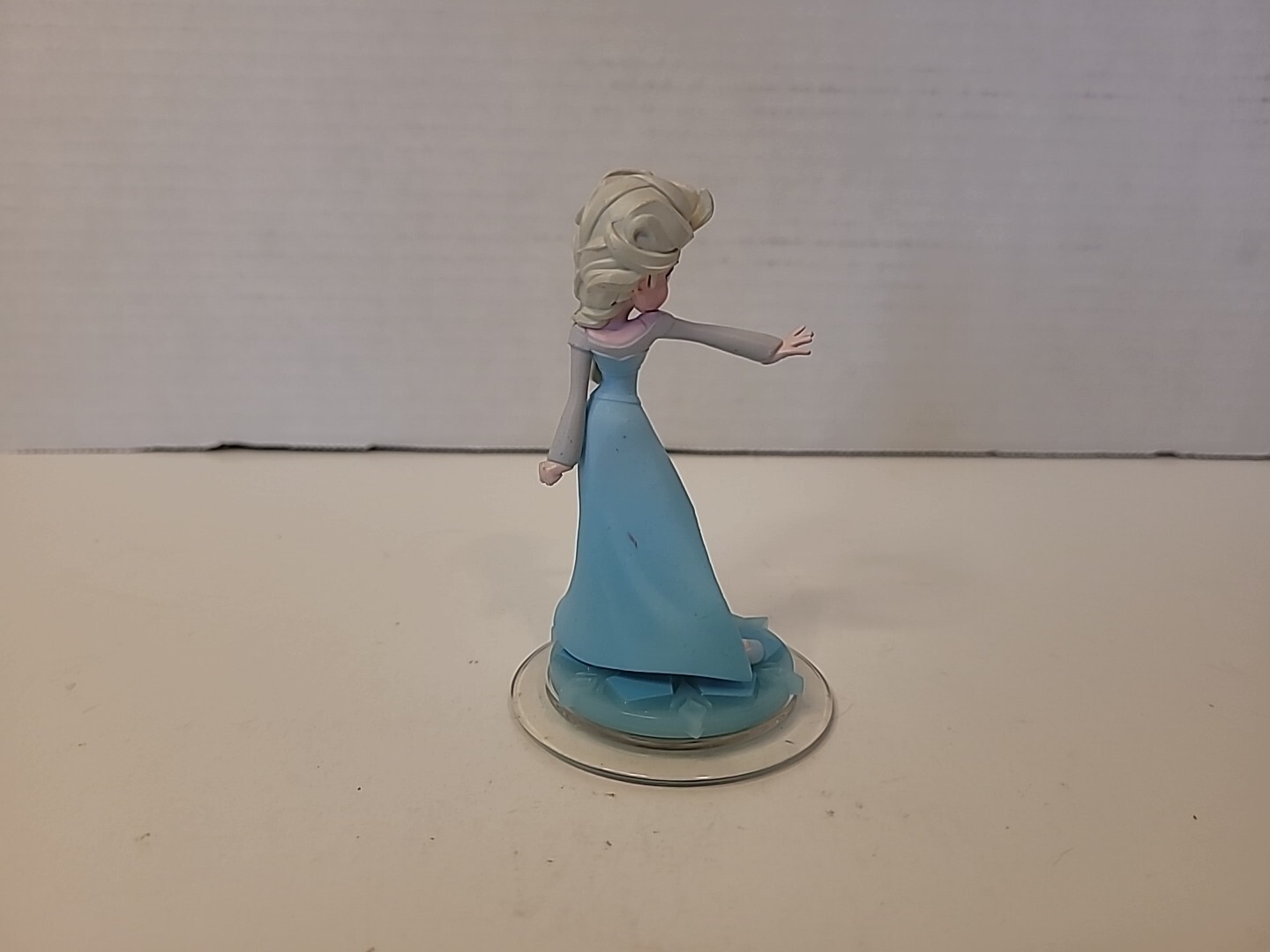 Disney Infinity Elsa and Anna Frozen Disney Infinity 1.0 Figures – Lot of 2