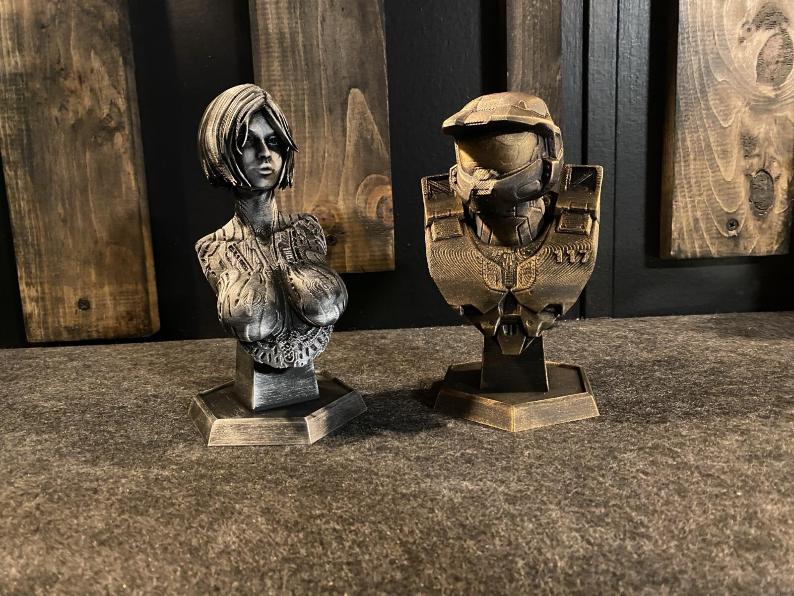 Halo Master Chief And Cortana Statue 6in