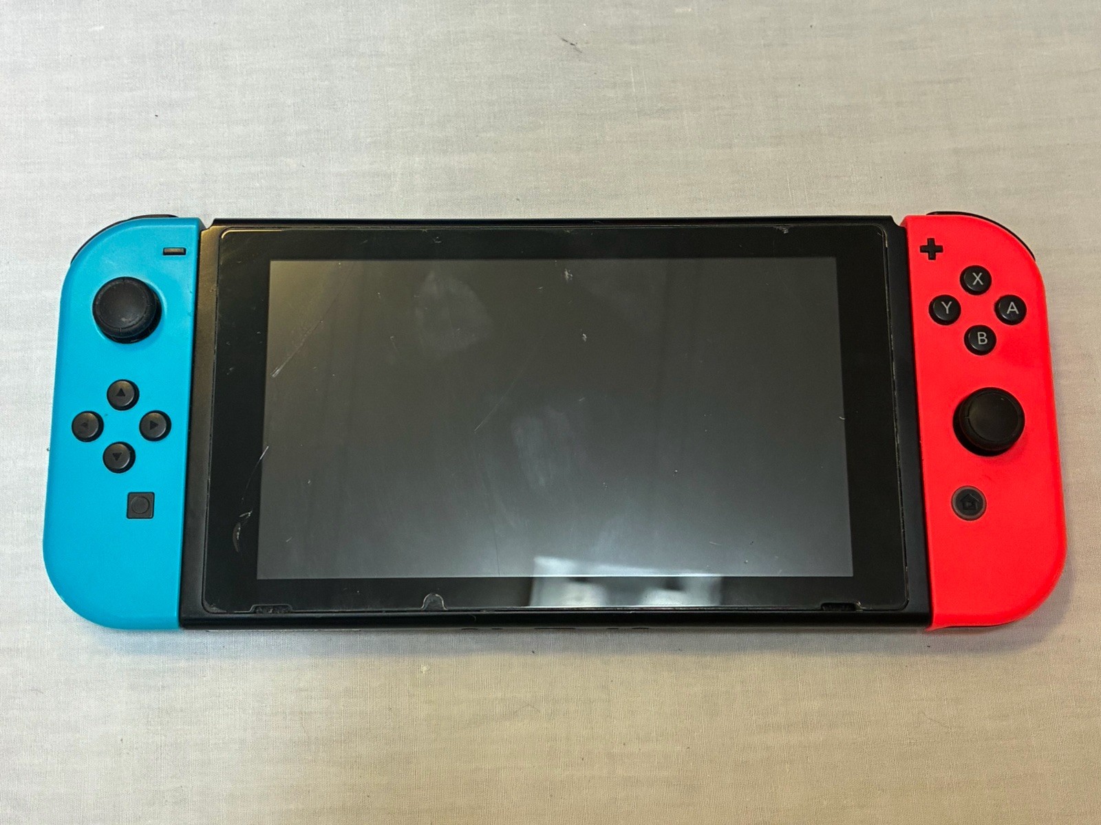 Nintendo Switch Bundle Includes Case, Joycon Controller Holders & Box