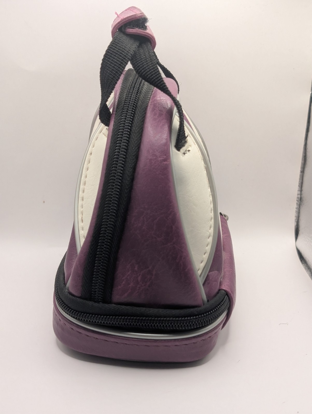 Nintendo 3DS Lite Mini Brunswick Bowling Ball Bag Carrying Case Purple & White