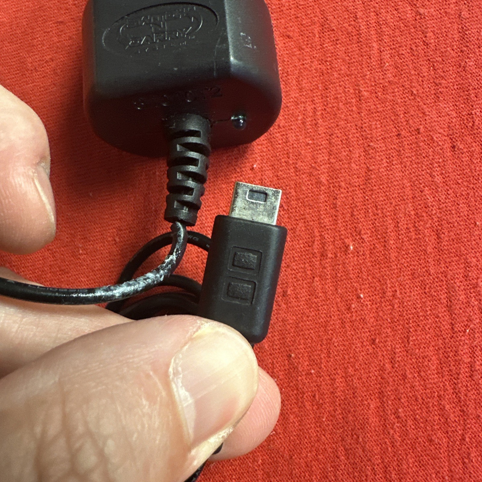 Nintendo DS Car Charger Original Good Condition DC 12v / DC 5.2V 450mA