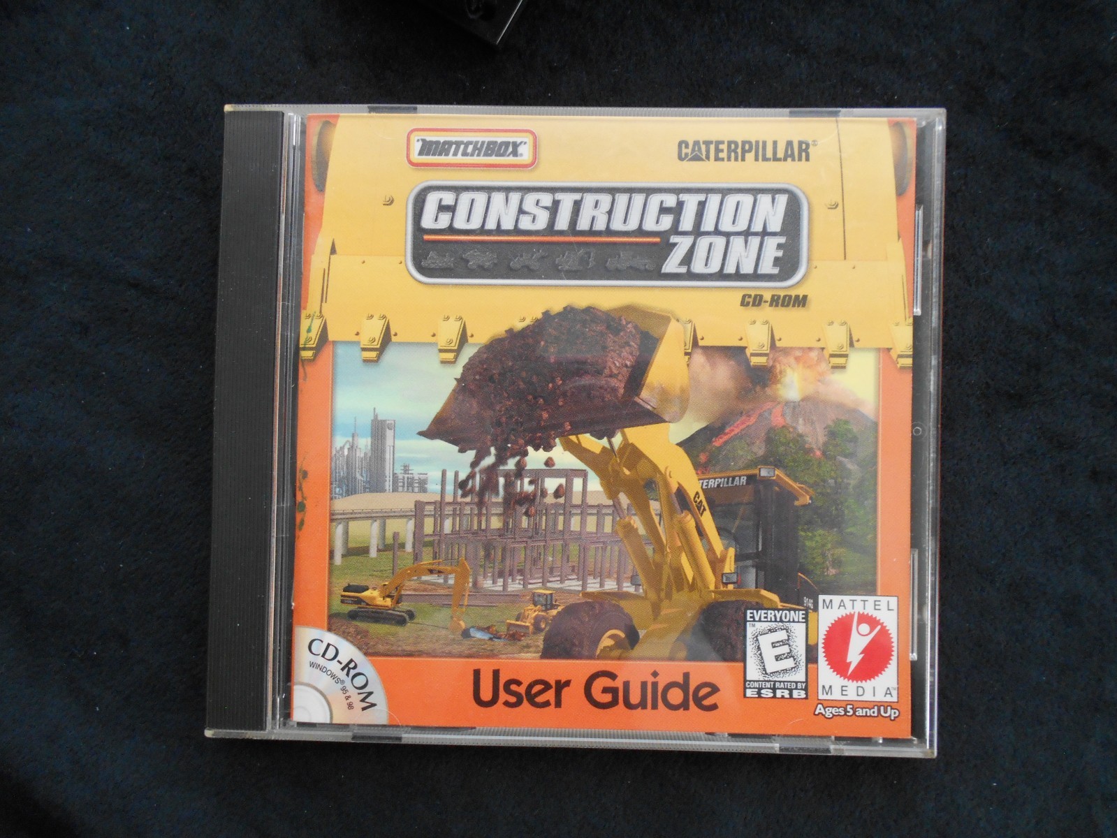 1999 Mattel Matchbox Caterpillar Construction Zone PC playset + Big Action Const