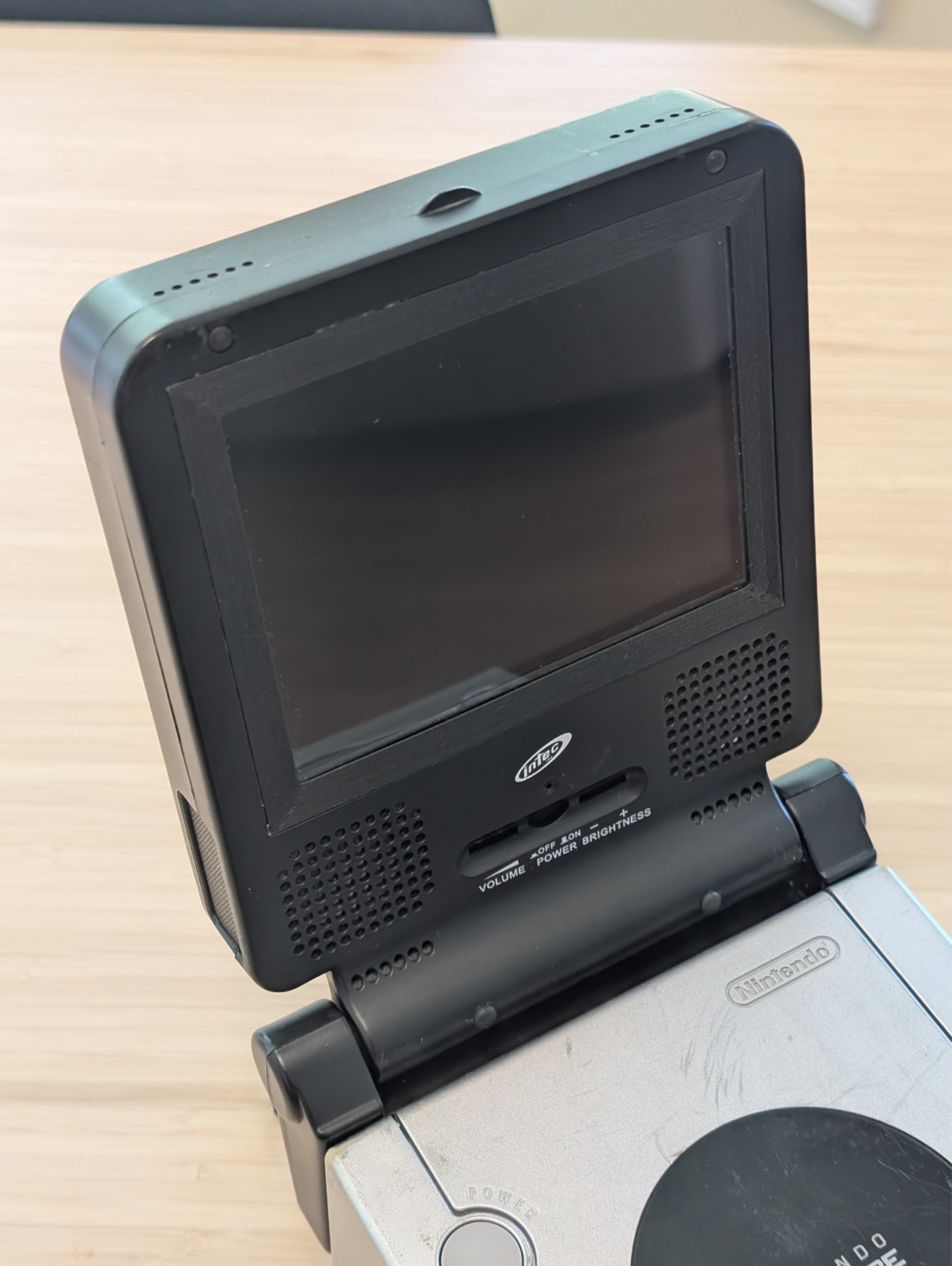 GameCube Intec Screen Black – New Screen – 640×480 – Totally Remade