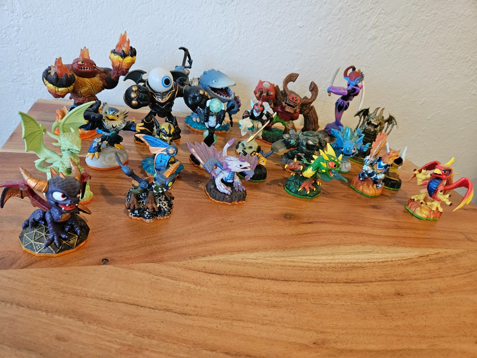 Skylanders Figure Lot 21 Activision Spyro Giants Swap Force Eye Brawl Tree Rex