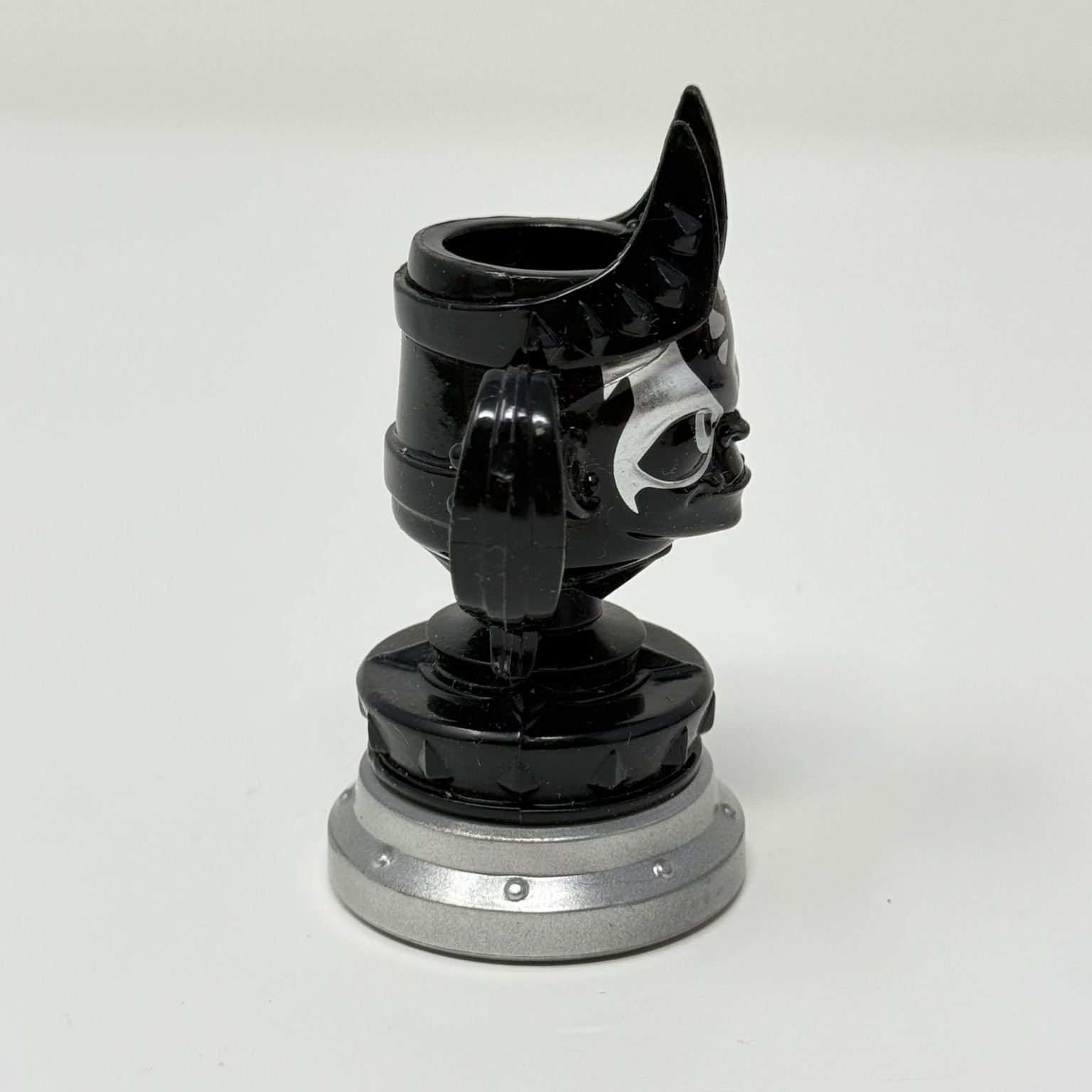 Activision Skylanders SuperChargers Kaos Trophy Racing Trophy Figure
