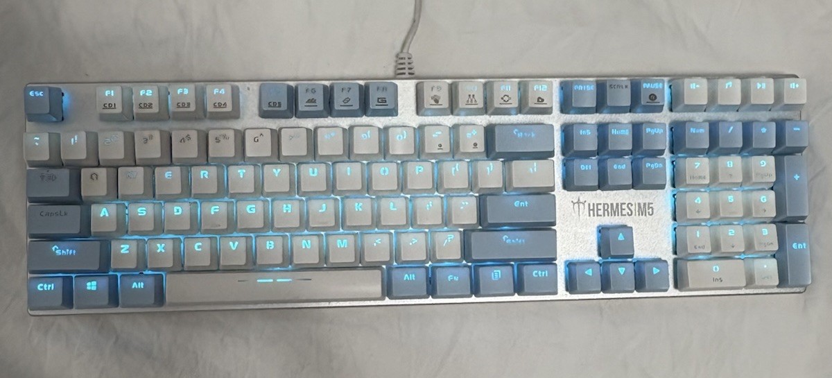Hermes M5 Keyboard Gamdias Lights Up Light Blue And White Keys TESTED AND WORKS