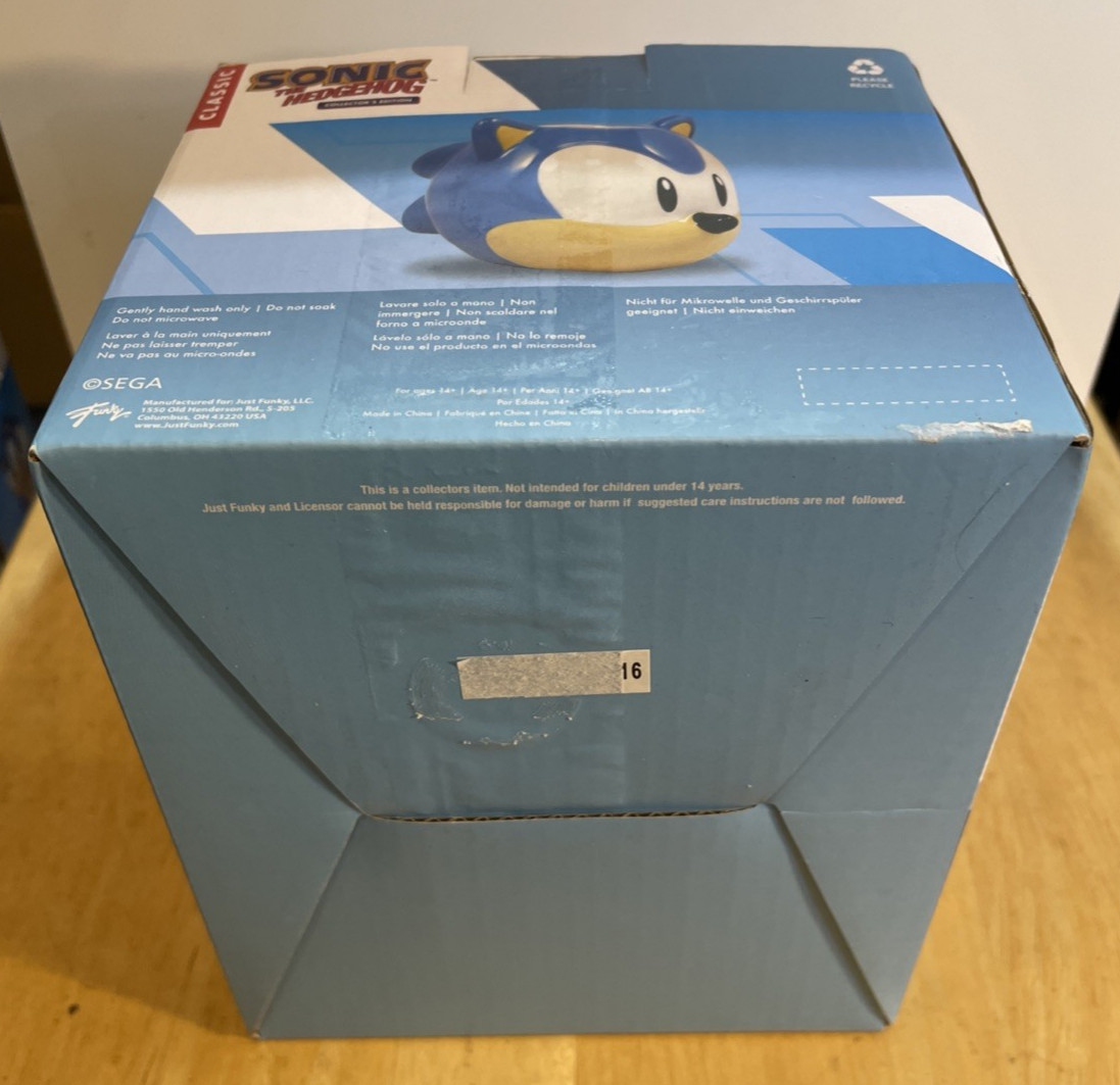 Sonic The Hedgehog Collector’s Edition 24Oz Molded Ceramic Coffee Mug NEW NIB