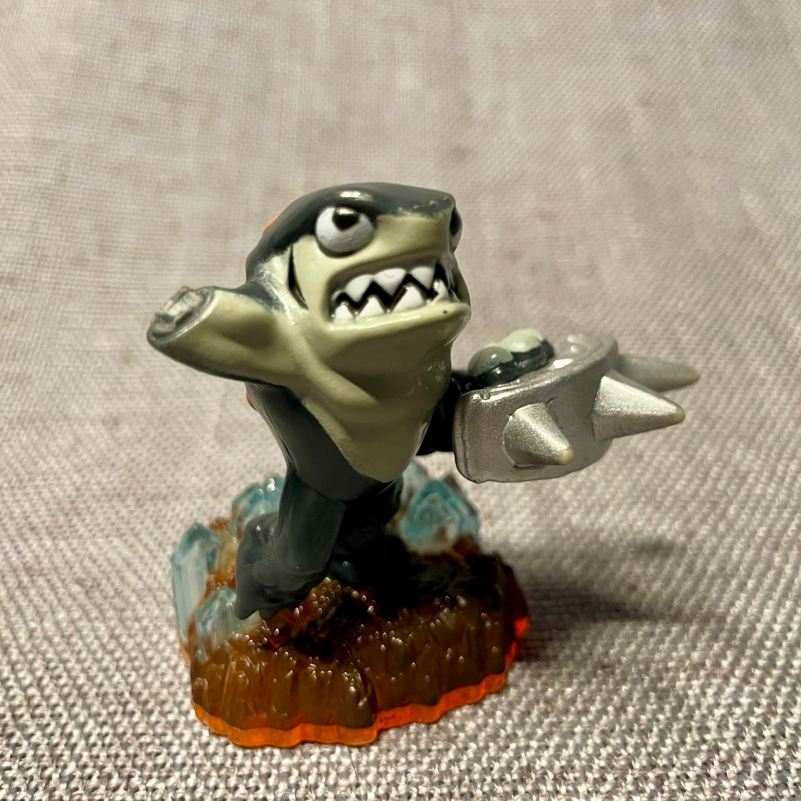 Skylanders Giants Terrafin Figure Only (Works But Arm Is Broken)