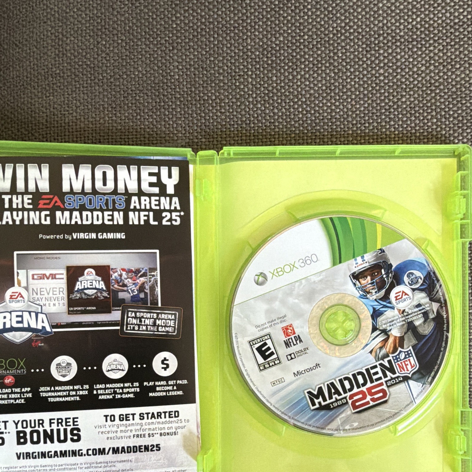 EA SPORTS Madden NFL 25 (2013) Xbox 360 Game NTSC-U/C Better with Kinect