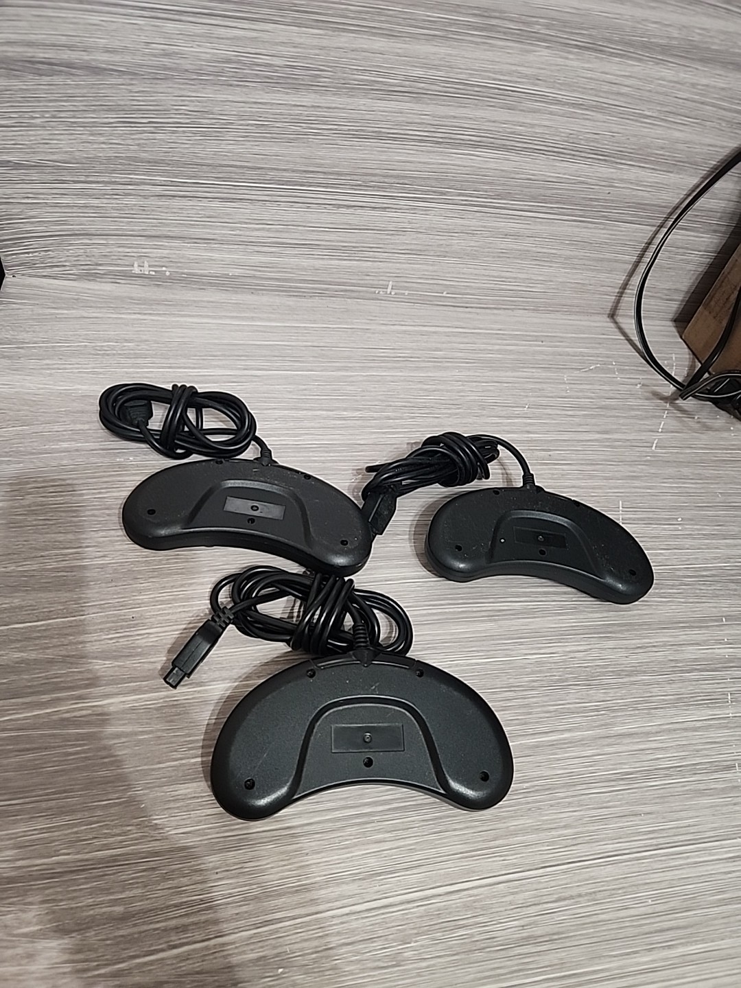 Unbranded/Generic Black Wired Controller/Game Pad For Sega Genesis/Game Lot Of 3