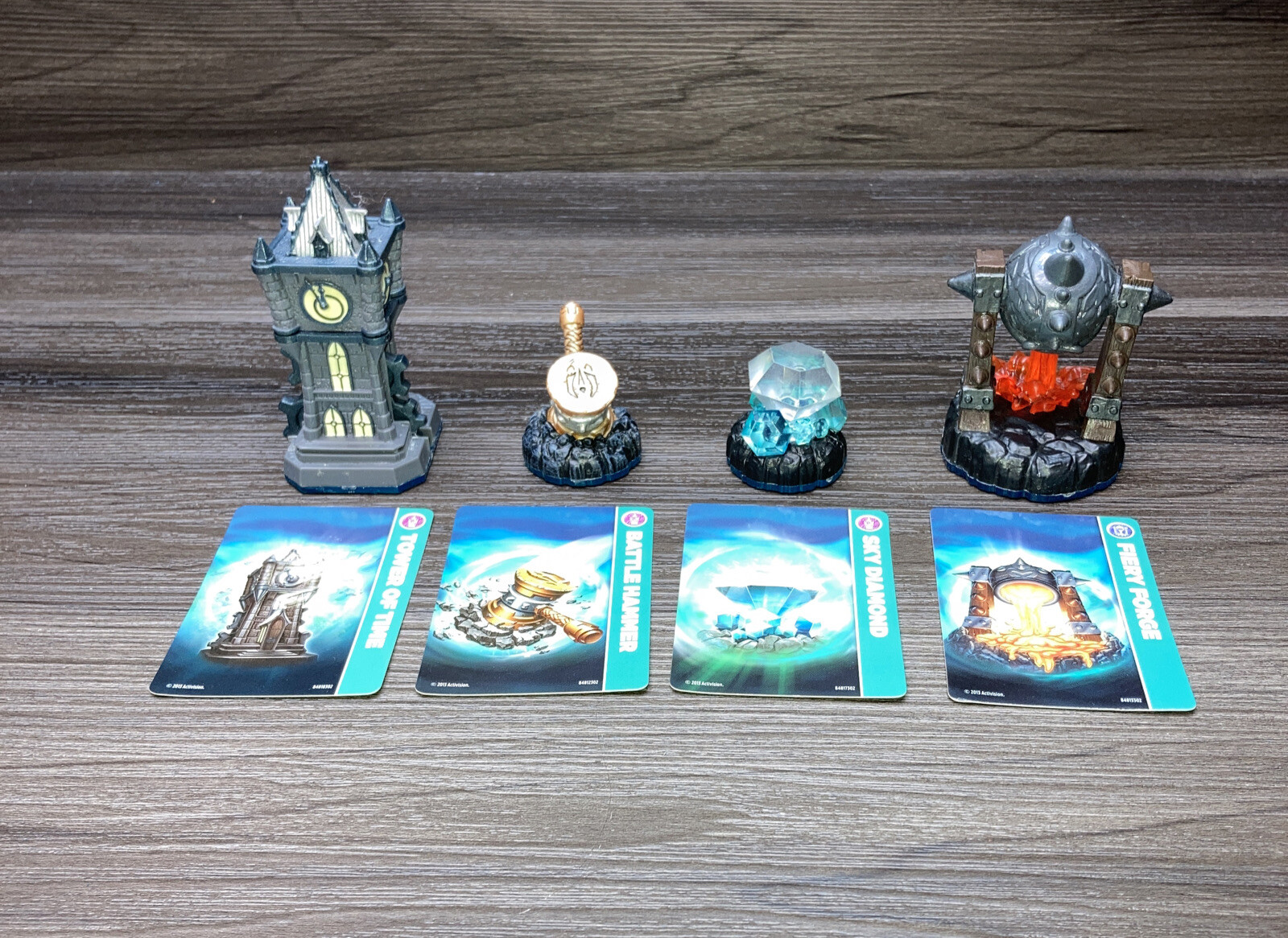 Skylanders Swap Force Tower of Time, Sky Diamond, Battle Hammer & Fiery Forge