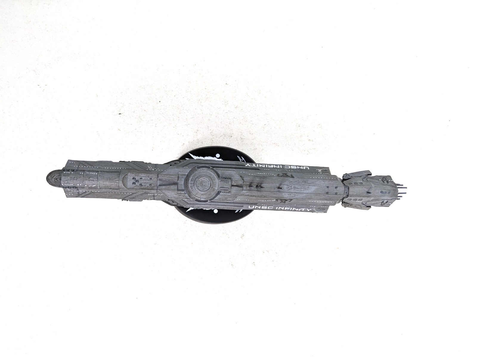 Dark Horse Deluxe Microsoft Halo UNSC Infinity 9″ Replica Ship Statue 2016