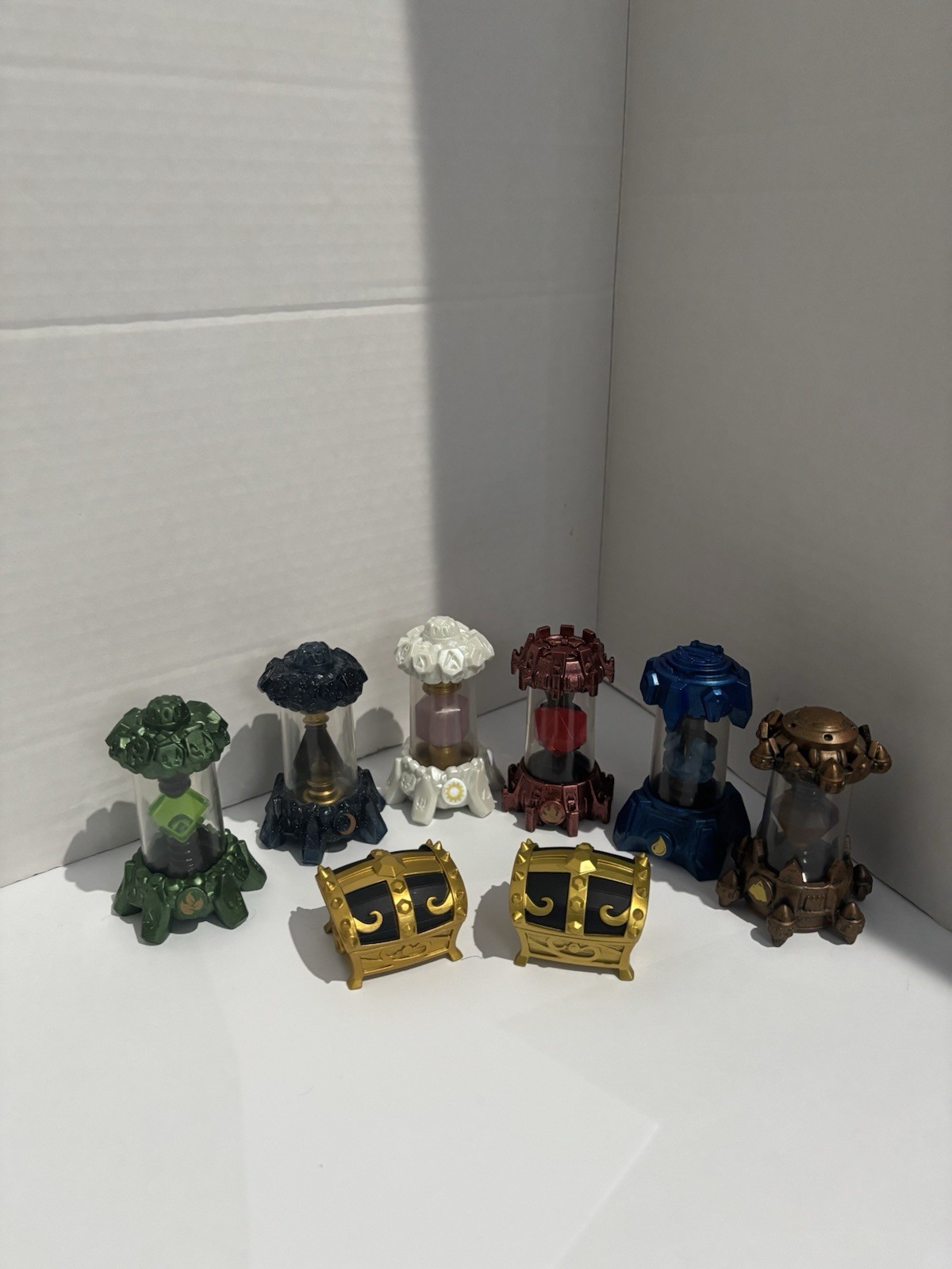 A large batch of skylanders Check The Description For More Info