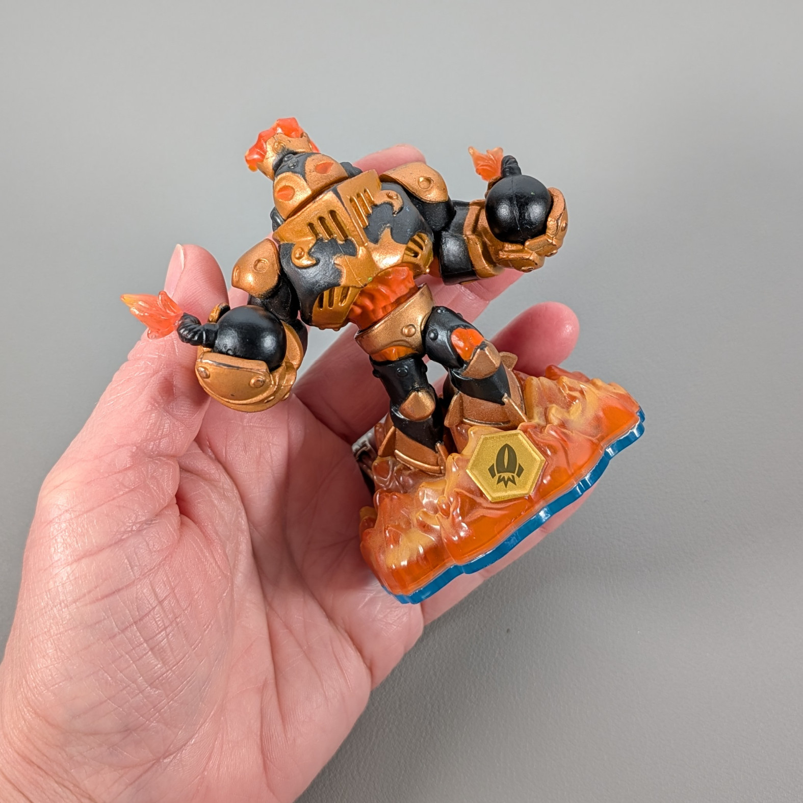 Skylanders SWAP FORCE Starter Character Bundle: BLAST ZONE, WASH BUCKLER…