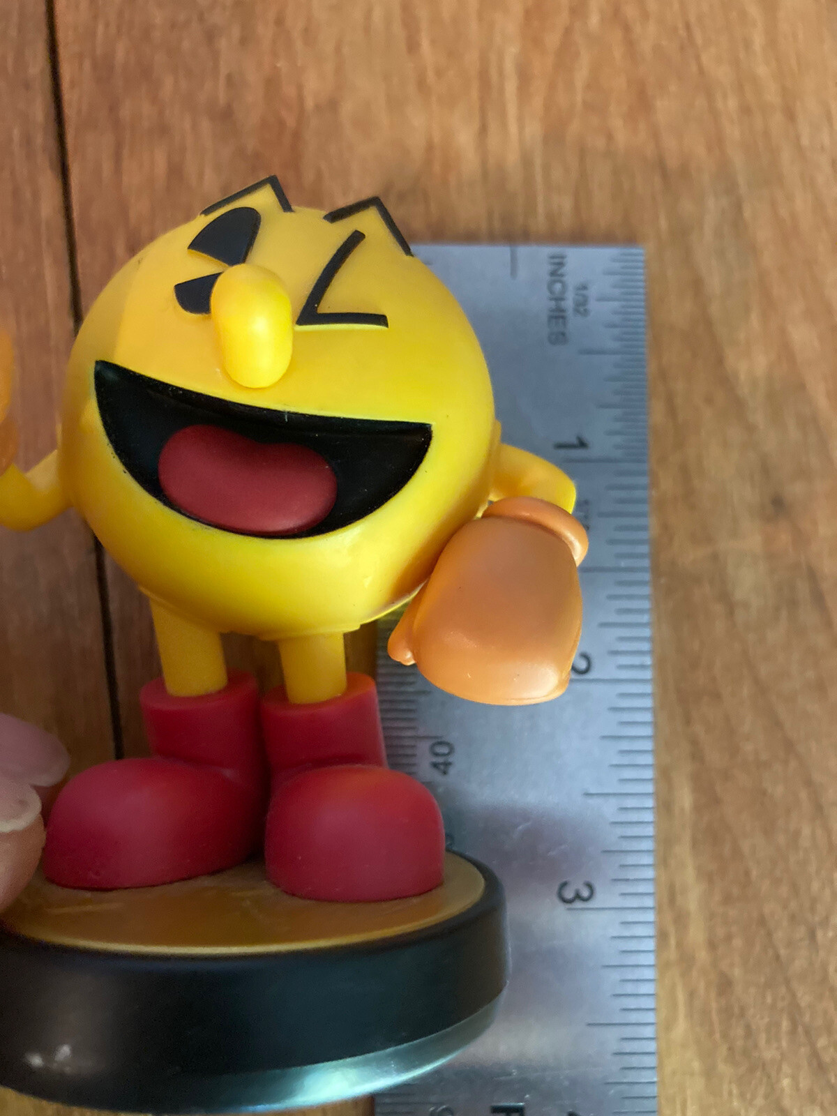 Nintendo Super Smash Bros Series Amiibo – Pac Man
