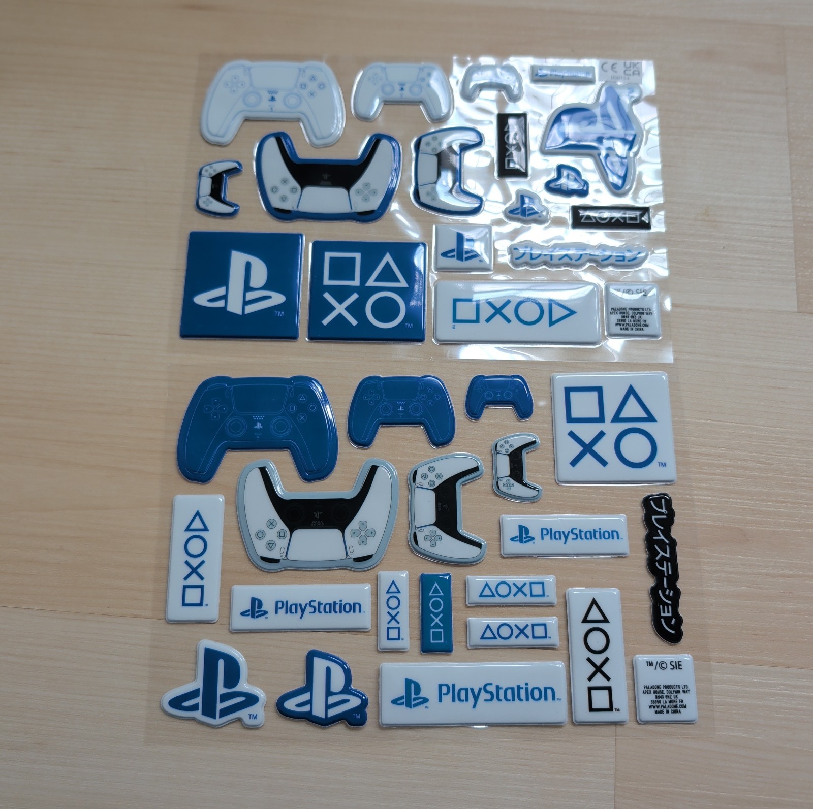 Paladone PlayStation Puffy Gadget Decals 36 Total Srickers New-Opened