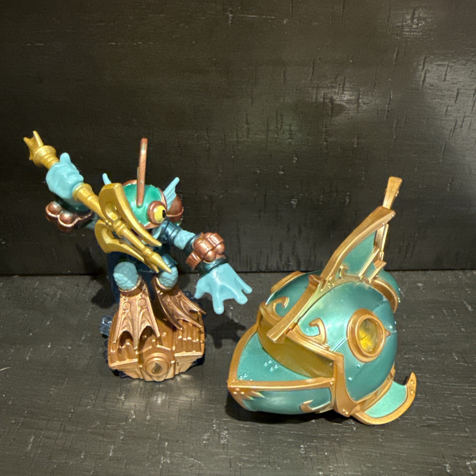 Skylanders Superchargers Reef Ripper Vehicle Deep Dive Gill Grunt Water Element